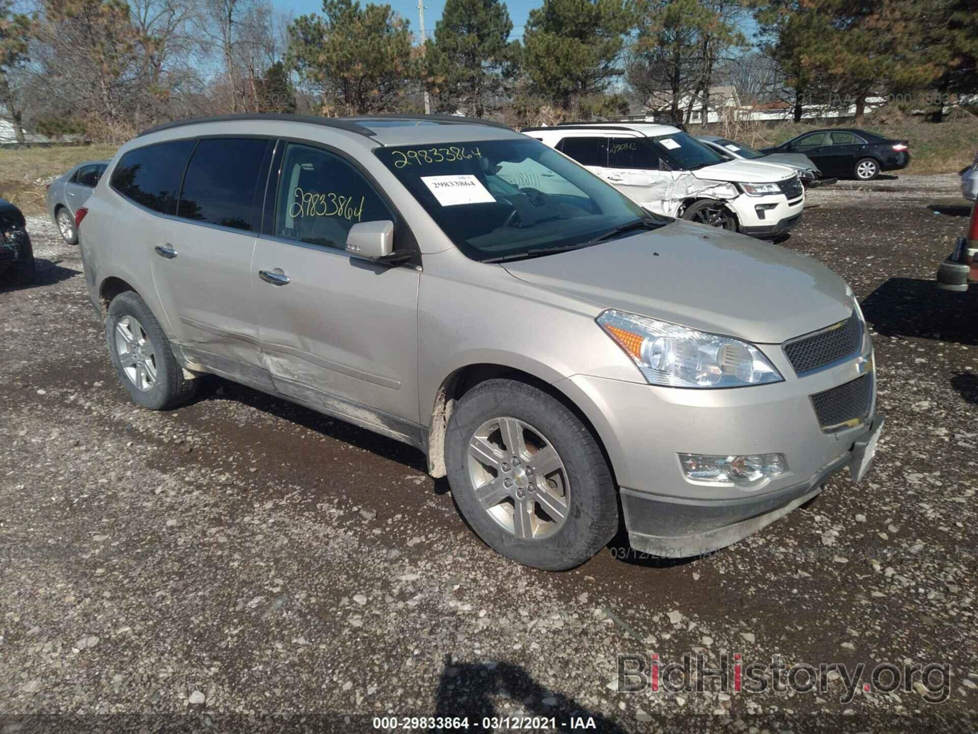 Photo 1GNKVGED2CJ173619 - CHEVROLET TRAVERSE 2012