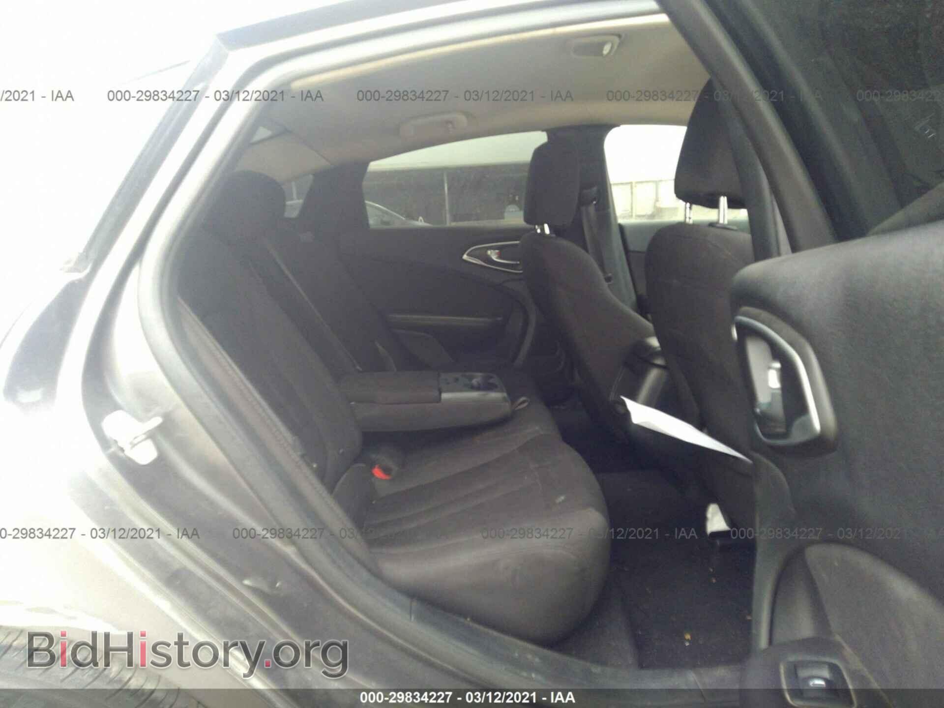 2015 CHRYSLER 200 - VIN: 1C3CCCABXFN587183 - Photo 8