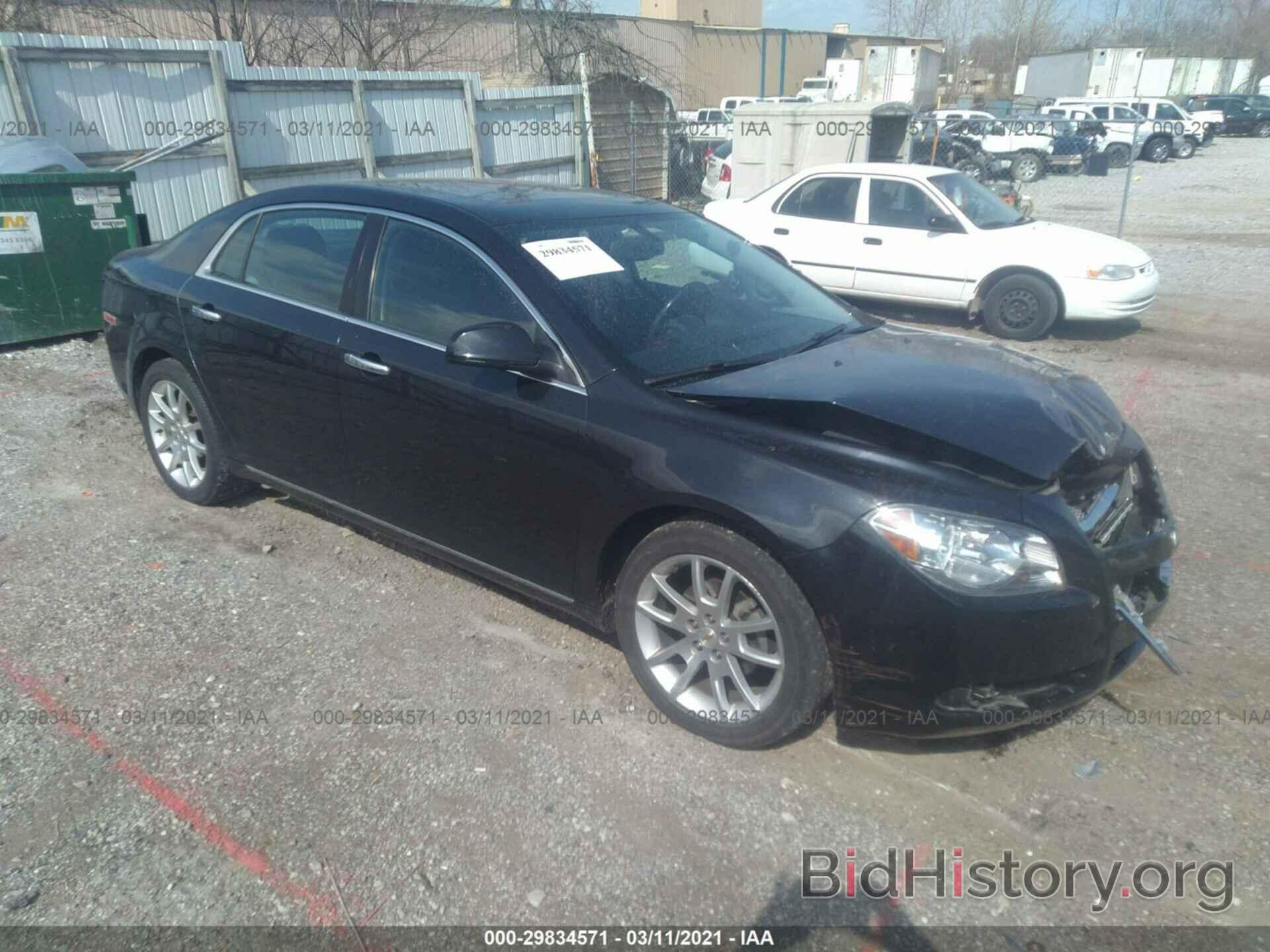 Photo 1G1ZE5EU8BF272841 - CHEVROLET MALIBU 2011