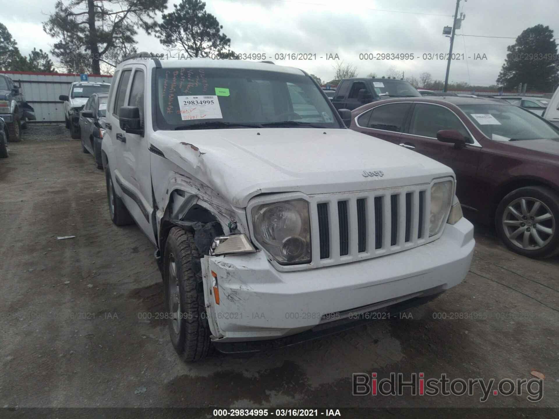 Photo 1C4PJLAK5CW180283 - JEEP LIBERTY 2012