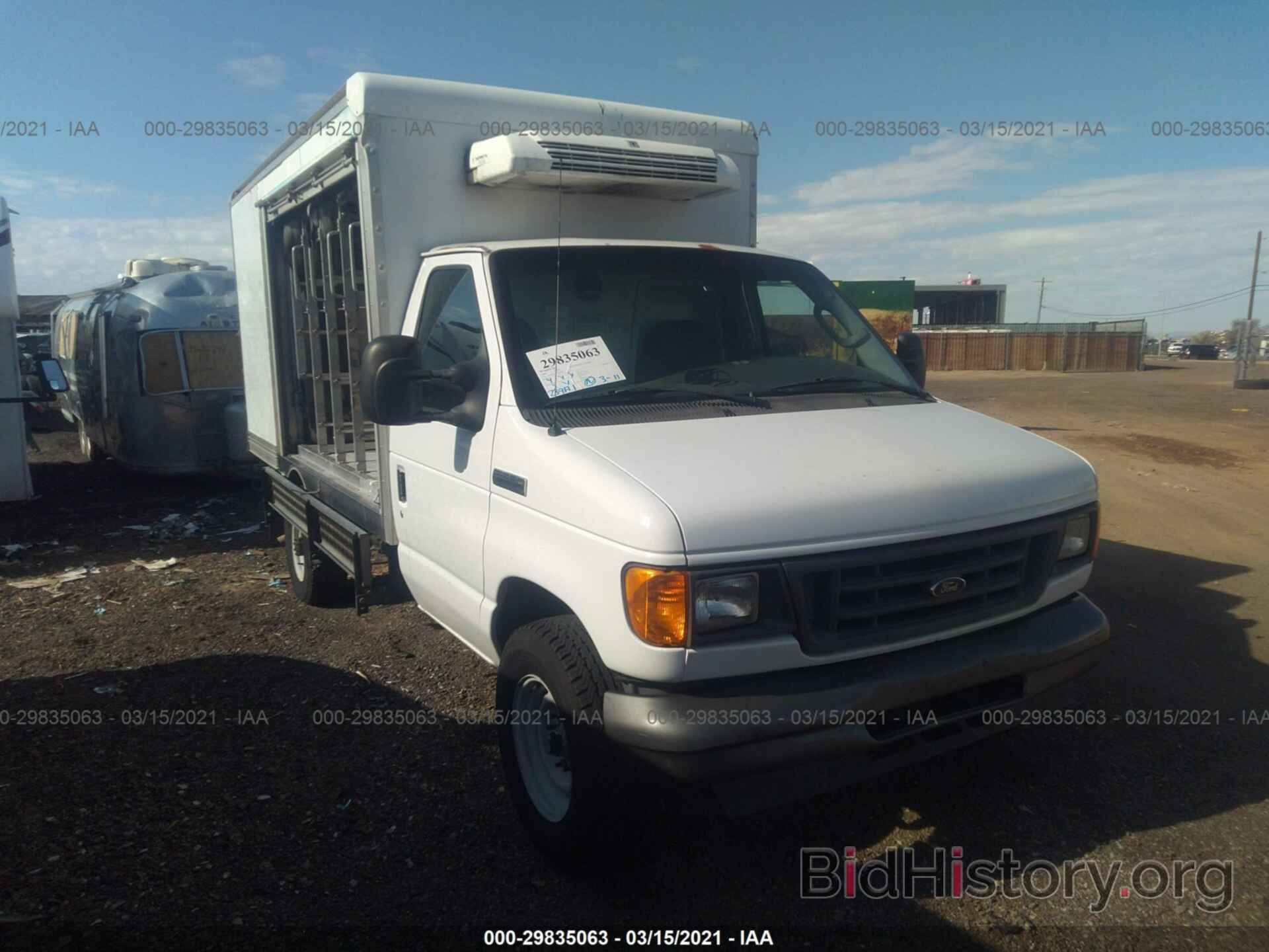 Photo 1FDSE35L26DB32253 - FORD ECONOLINE COMMERCIAL 2006