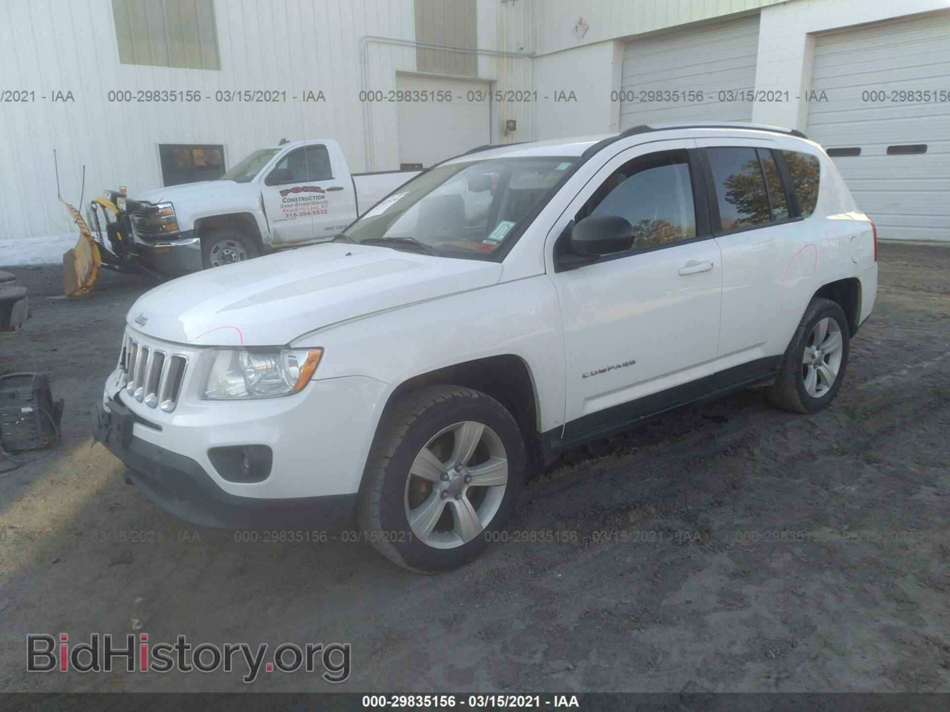 2013 JEEP COMPASS - VIN: 1C4NJDBB2DD275084 - Фото 2
