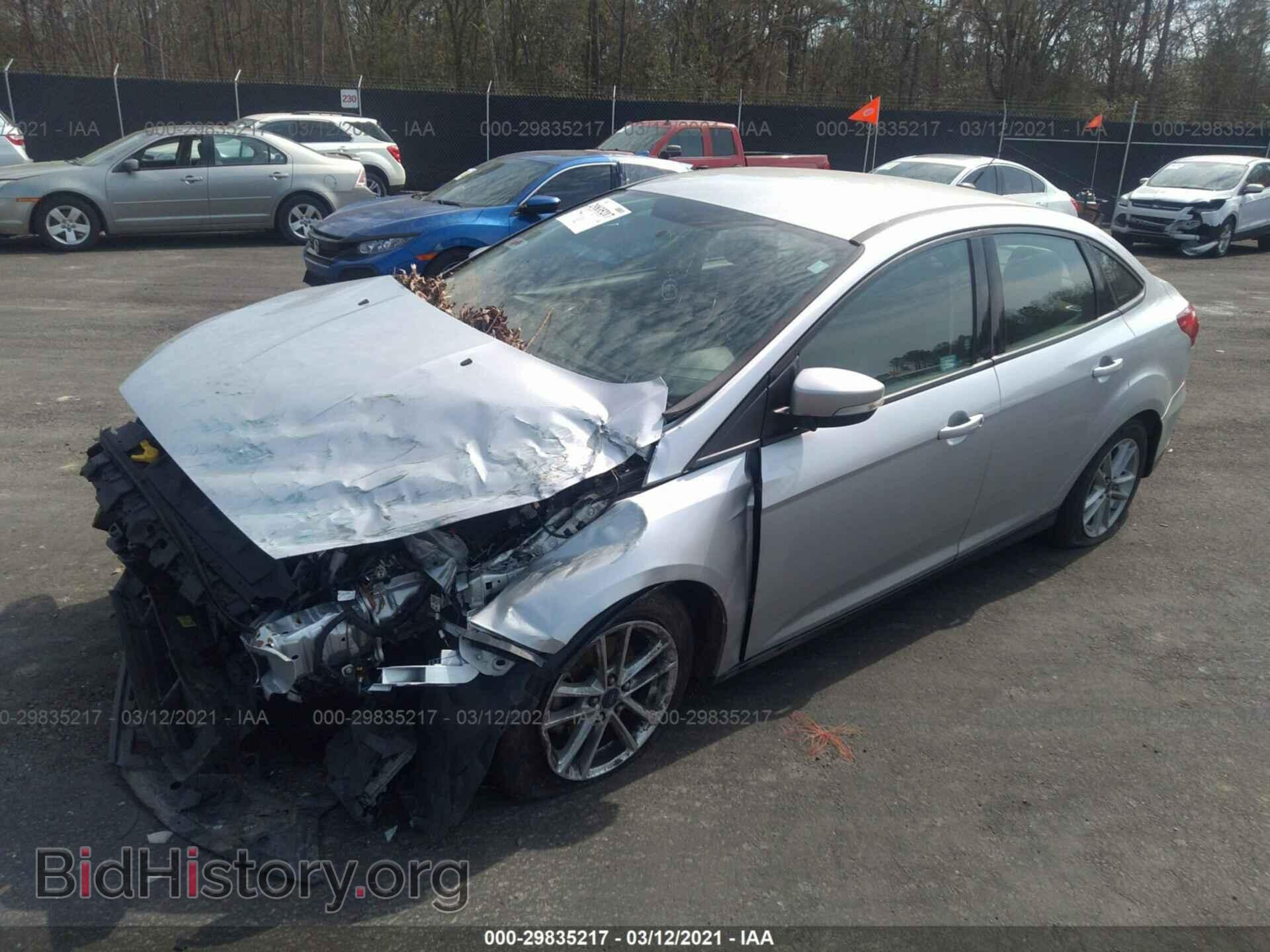 2016 FORD FOCUS - VIN: 1FADP3F29GL216855 - Фото 2