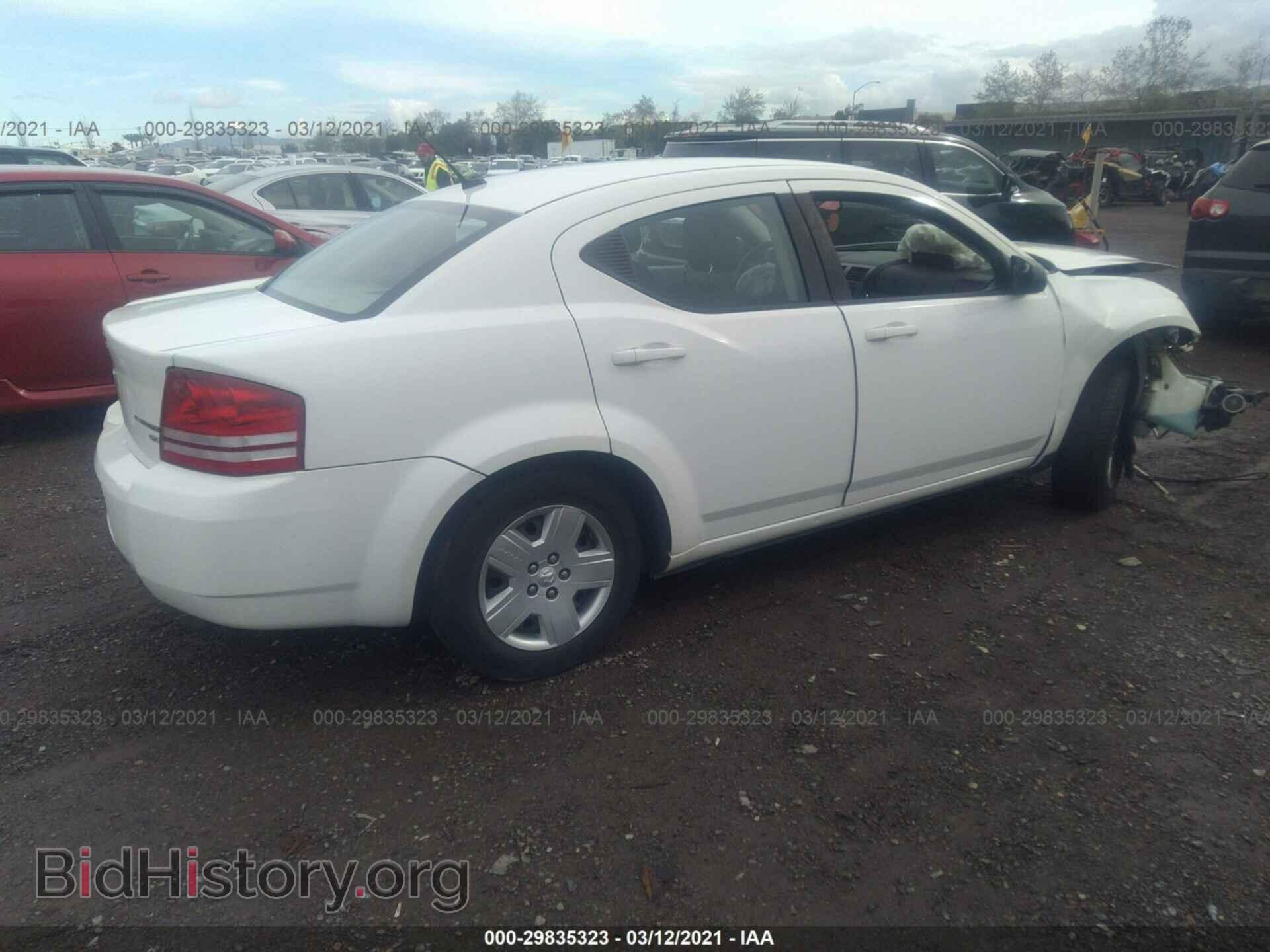 2010 DODGE AVENGER - VIN: 1B3CC4FB2AN236093 - Photo 4