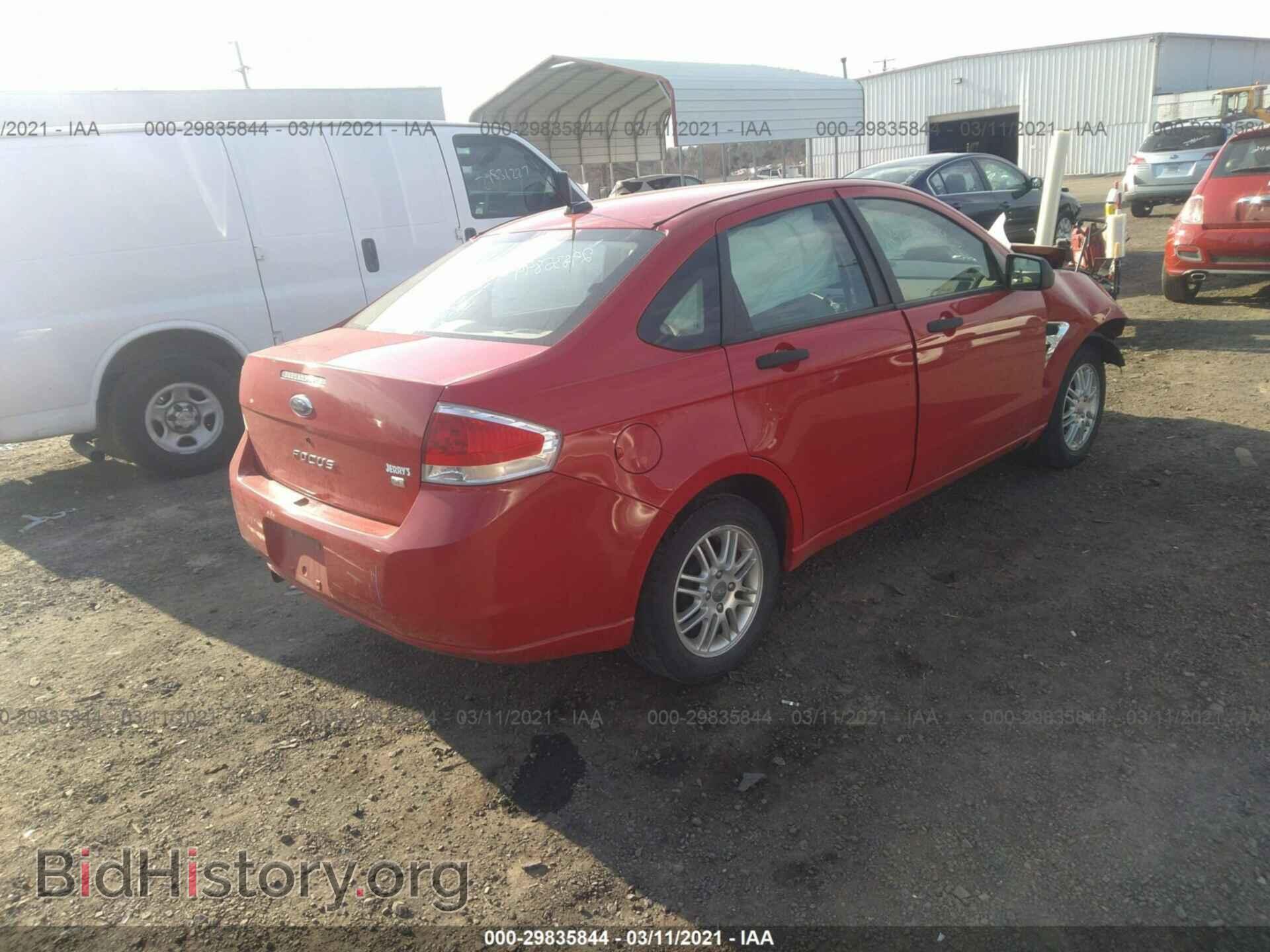 2008 FORD FOCUS - VIN: 1FAHP35N28W250634 - Фото 4
