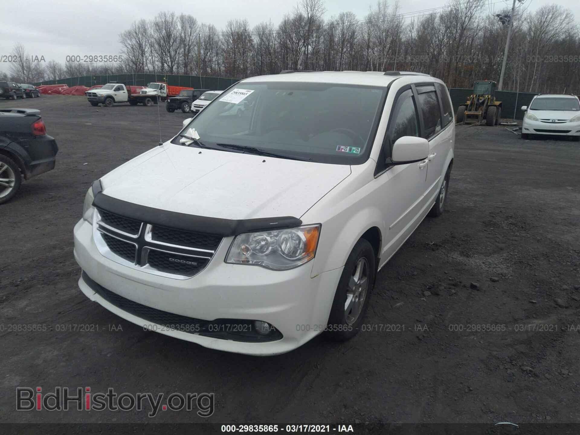 2011 DODGE GRAND CARAVAN - VIN: 2D4RN5DG8BR751677 - Фото 2