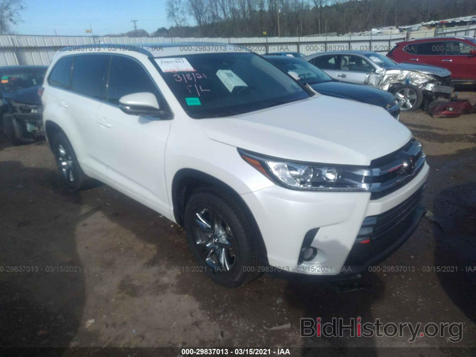 Фотография 5TDYZRFH2HS216192 - TOYOTA HIGHLANDER 2017