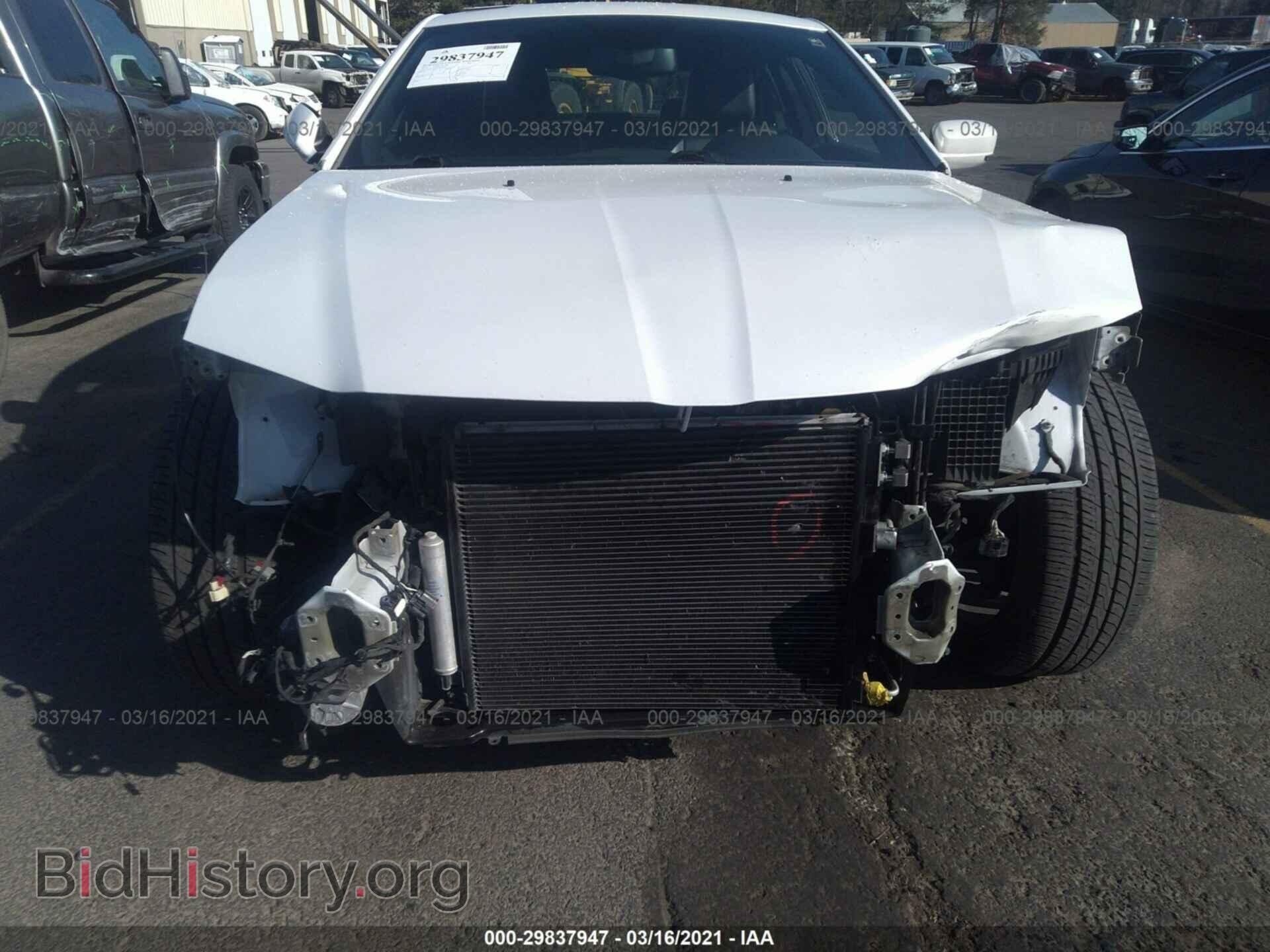 2014 CHRYSLER 300 - VIN: 2C3CCABG6EH202854 - Фото 6