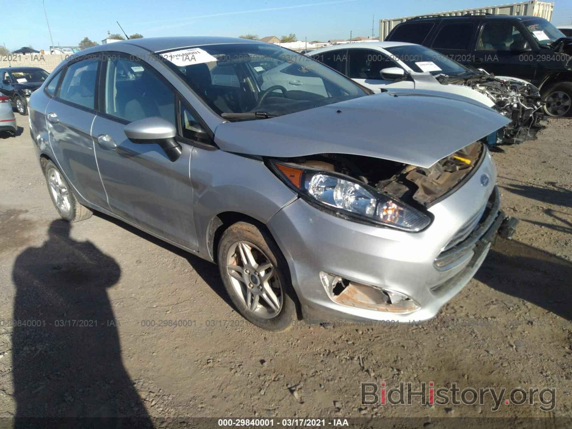 Photo 3FADP4BJ0KM107534 - FORD FIESTA 2019