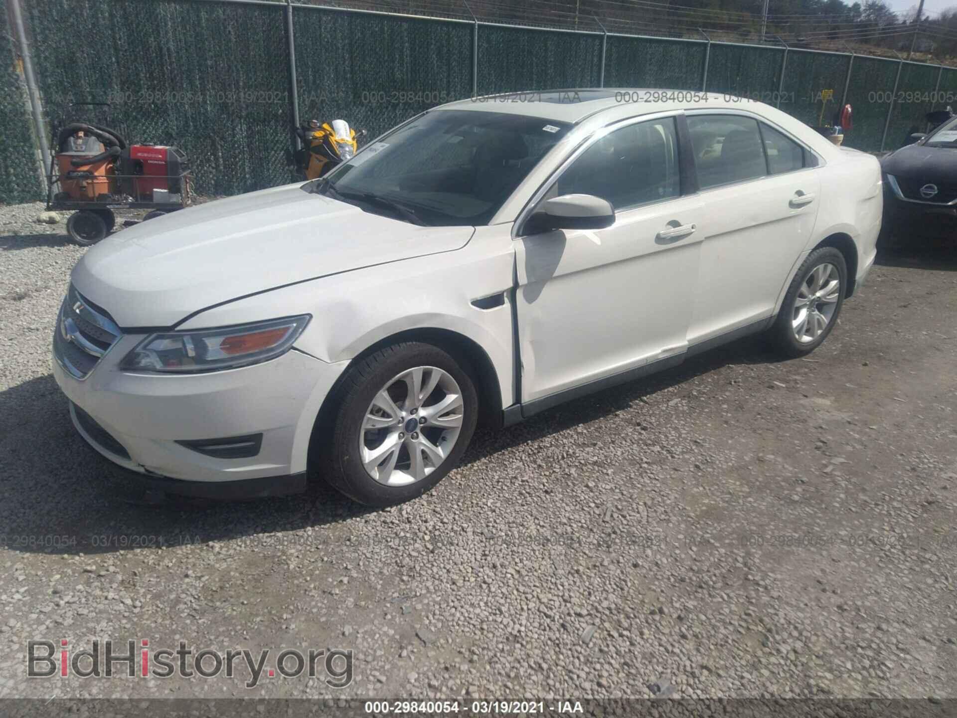2012 FORD TAURUS - VIN: 1FAHP2EW4CG124121 - Фото 2