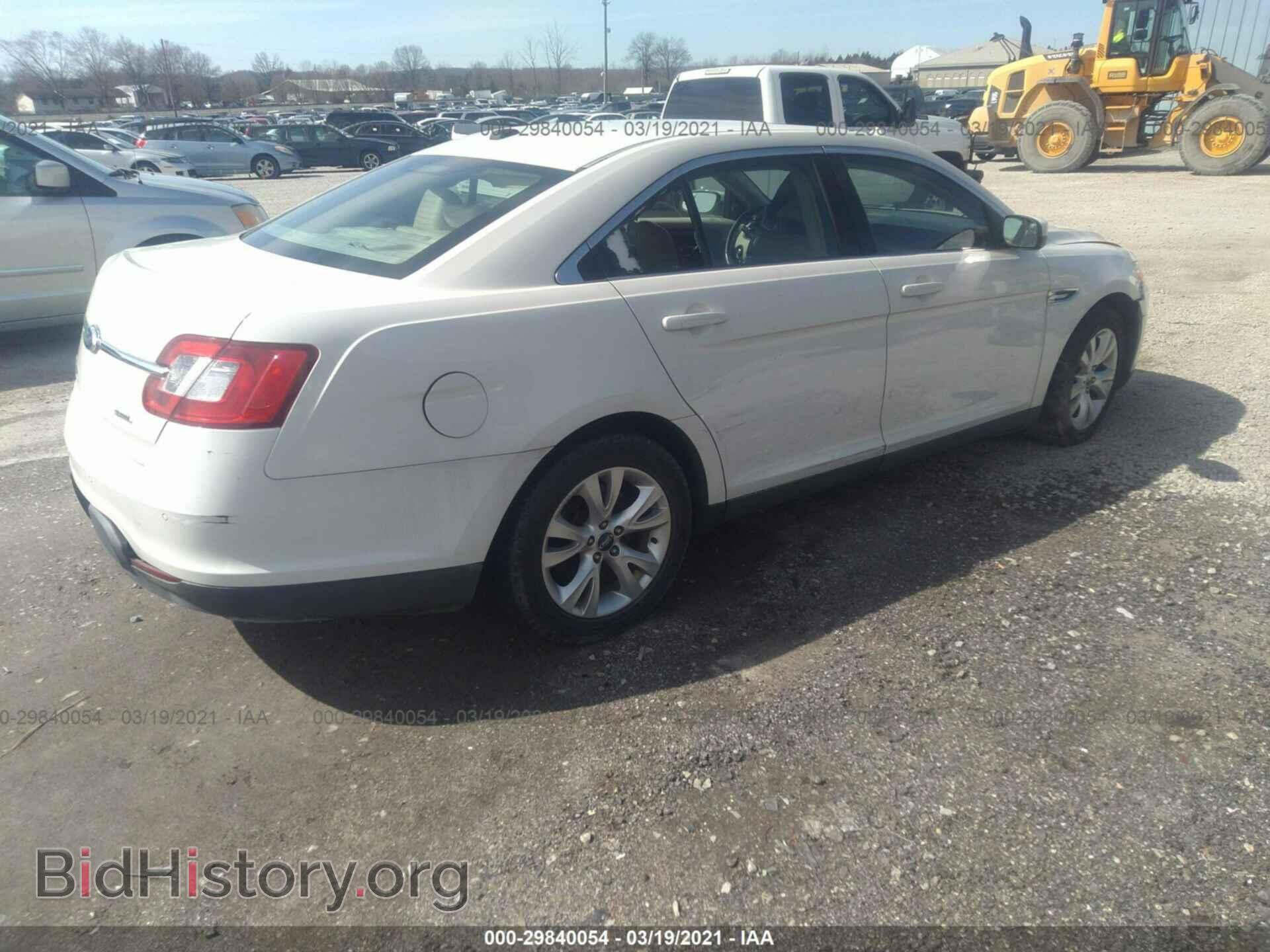 2012 FORD TAURUS - VIN: 1FAHP2EW4CG124121 - Фото 4