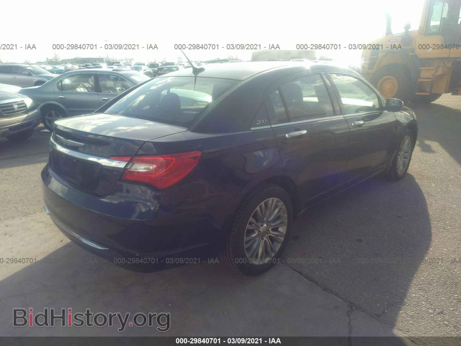 2013 CHRYSLER 200 - VIN: 1C3CCBCG4DN547049 - Фото 4