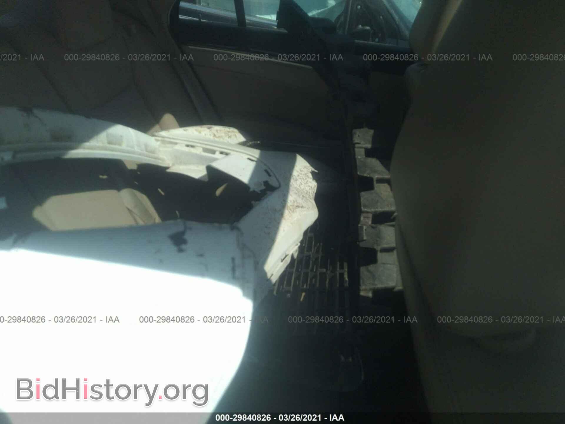 2012 CHRYSLER 300 - VIN: 2C3CCACG5CH138348 - Фото 8