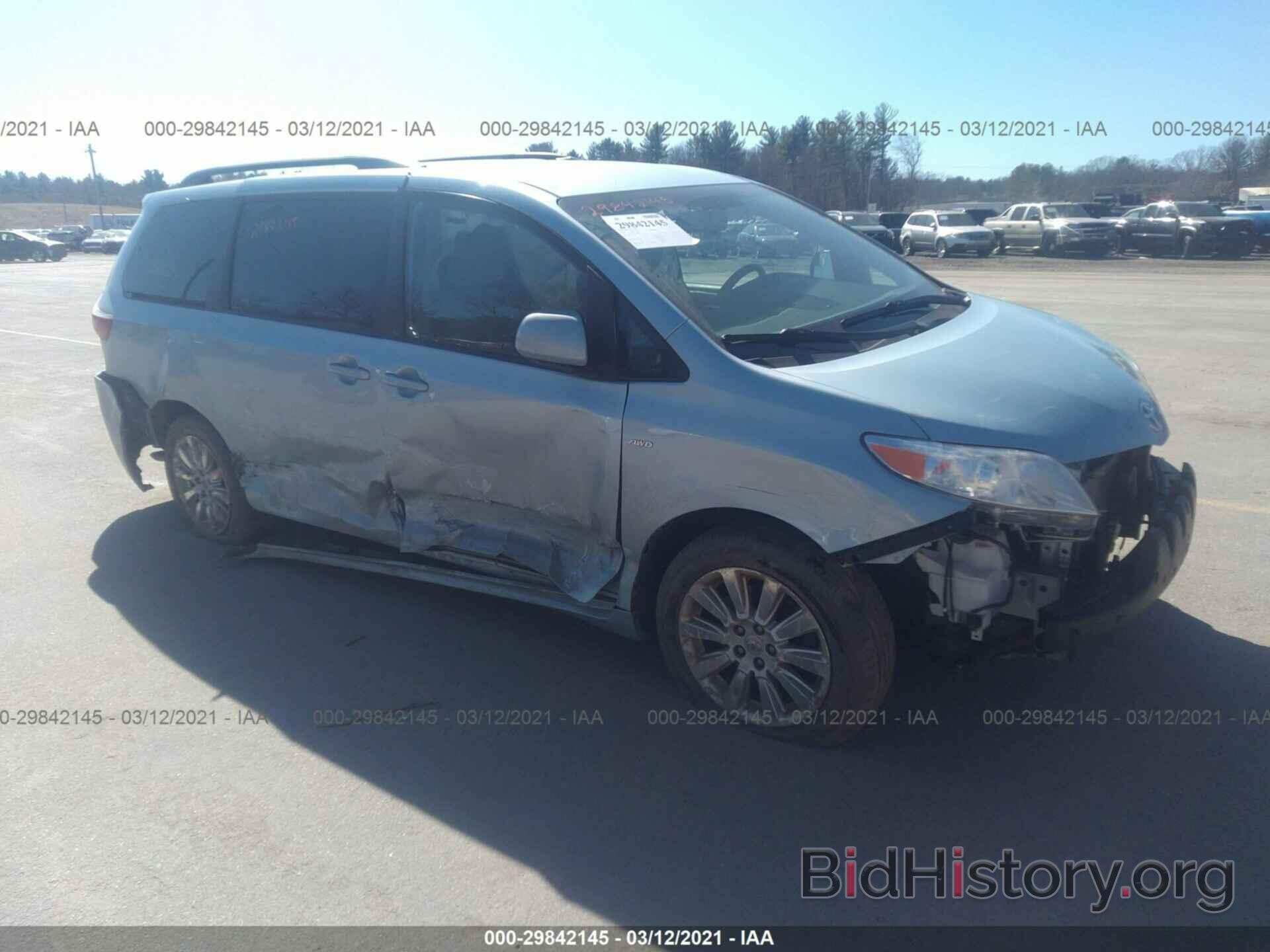 Photo 5TDJK3DC0GS131053 - TOYOTA SIENNA 2016