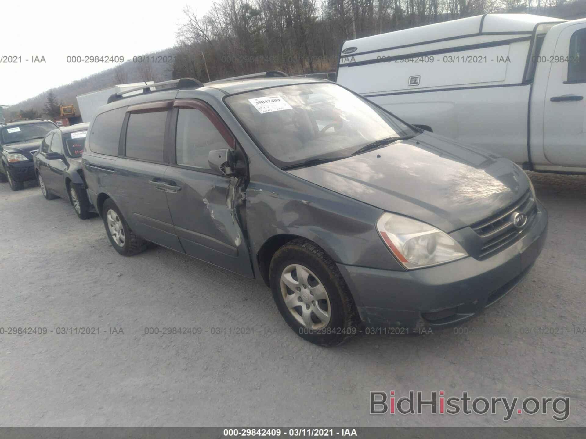 Photo KNDMB233396271643 - KIA SEDONA 2009