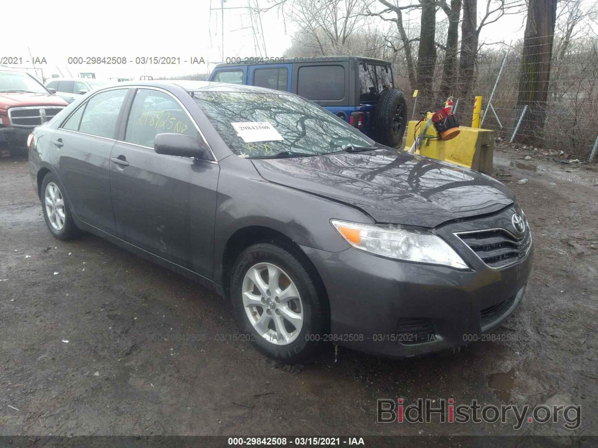 Photo 4T4BF3EK9BR214095 - TOYOTA CAMRY 2011