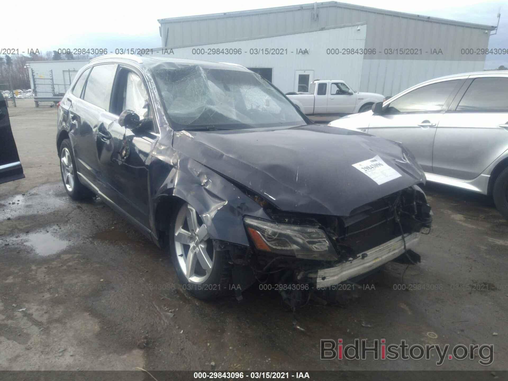 Photo WA1LKAFP1AA108621 - AUDI Q5 2010