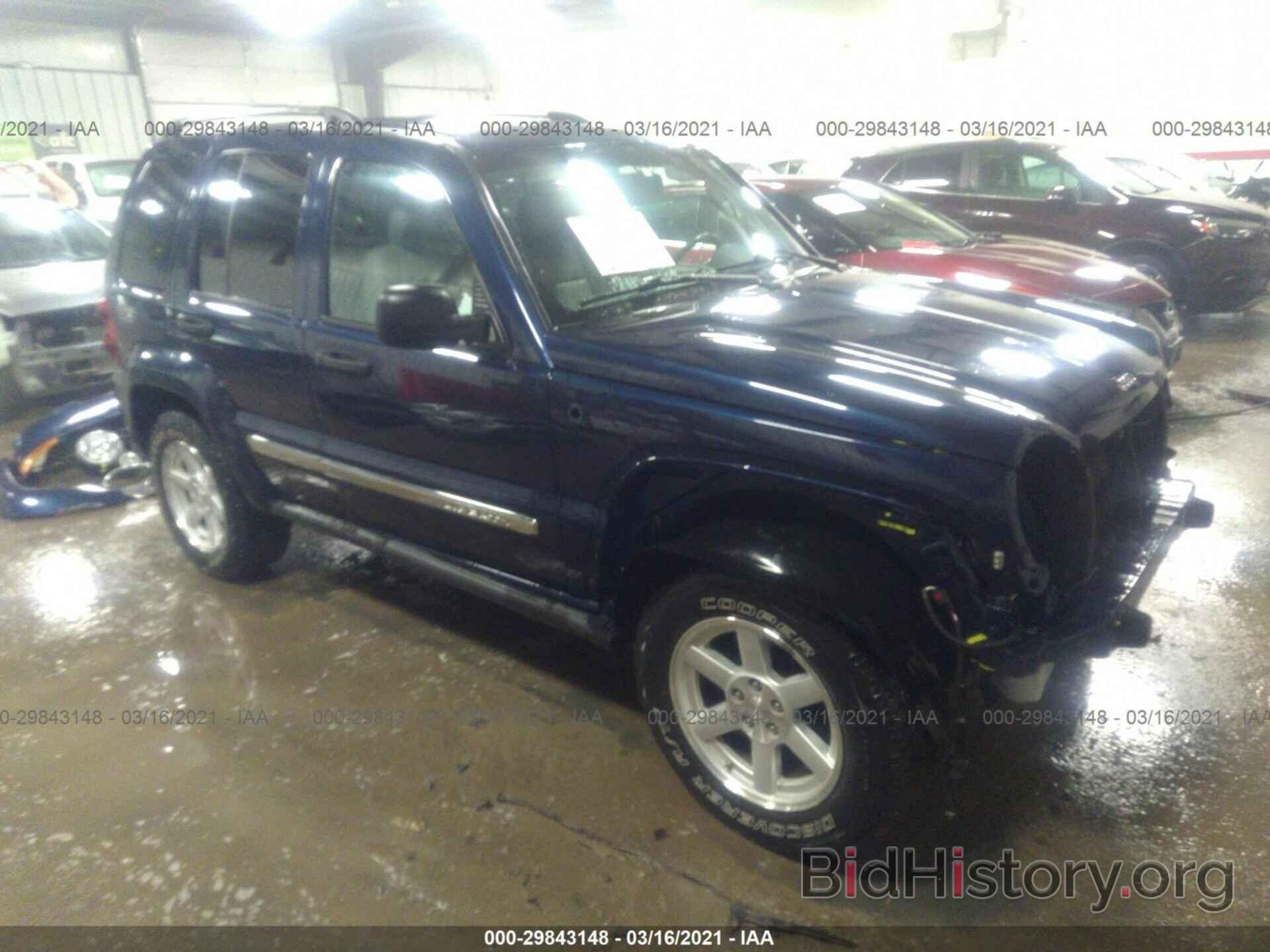 Photo 1J4GL58K46W271345 - JEEP LIBERTY 2006