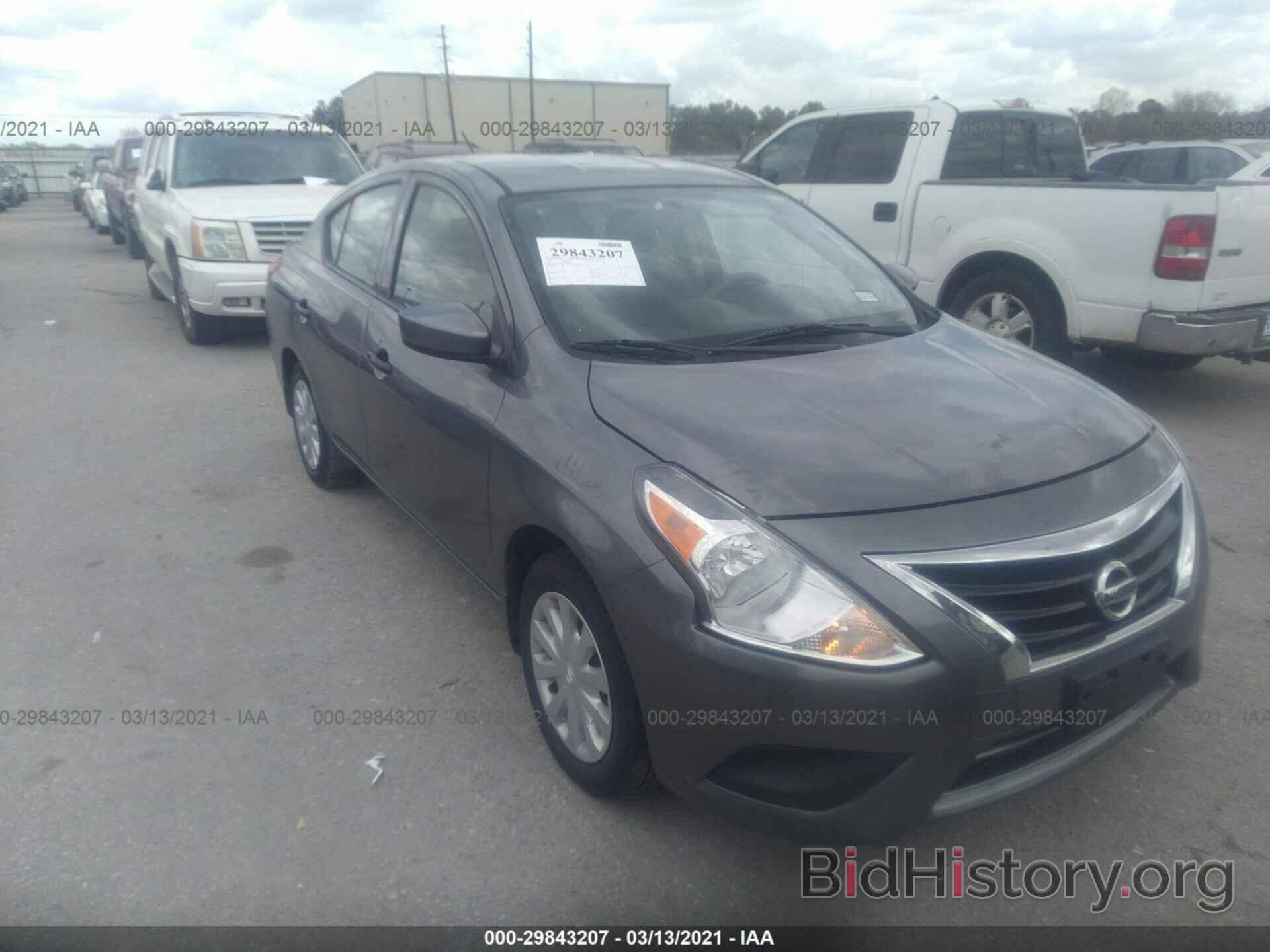 Photo 3N1CN7AP4HL901702 - NISSAN VERSA SEDAN 2017