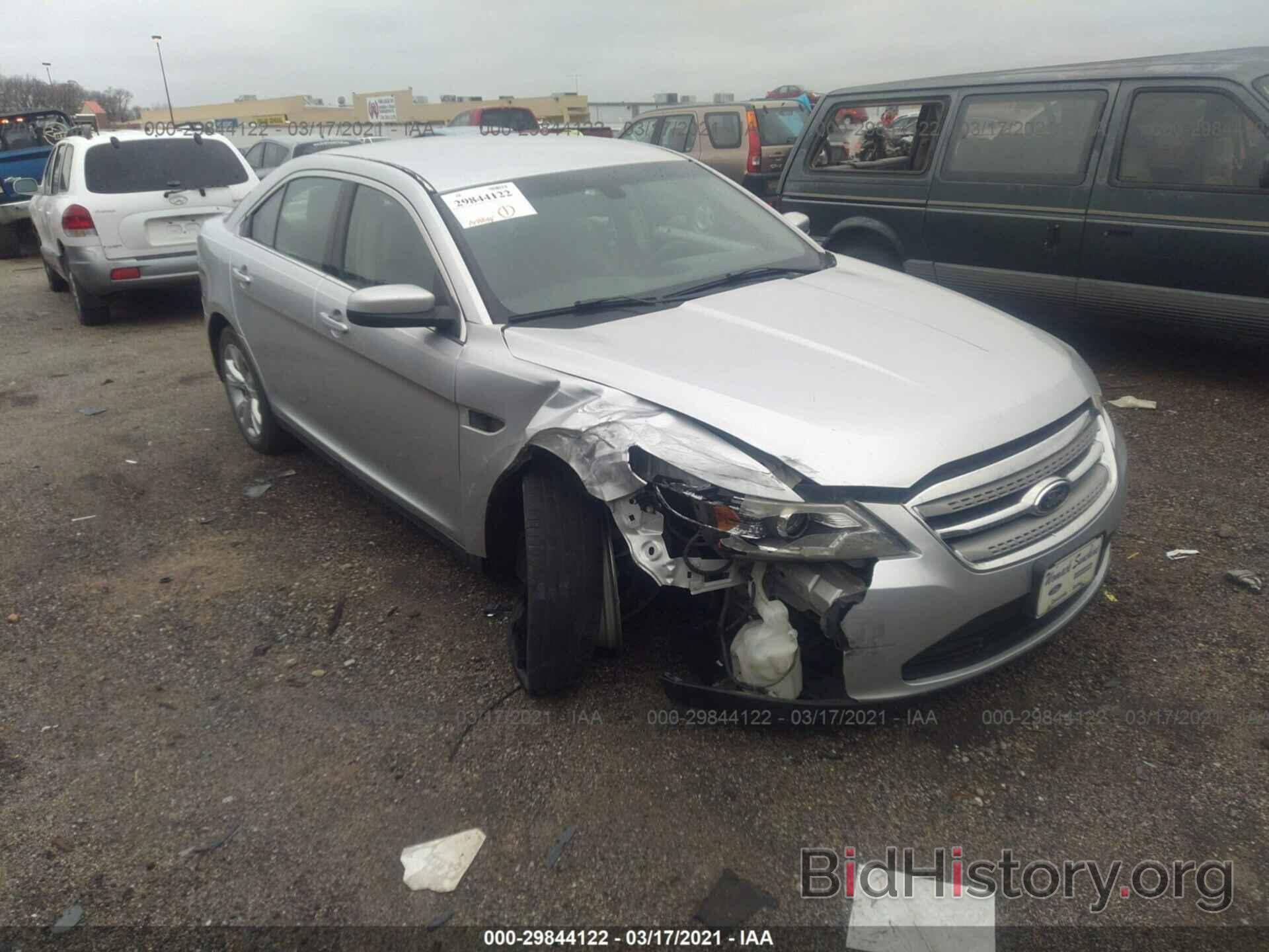 Photo 1FAHP2HW4BG179873 - FORD TAURUS 2011