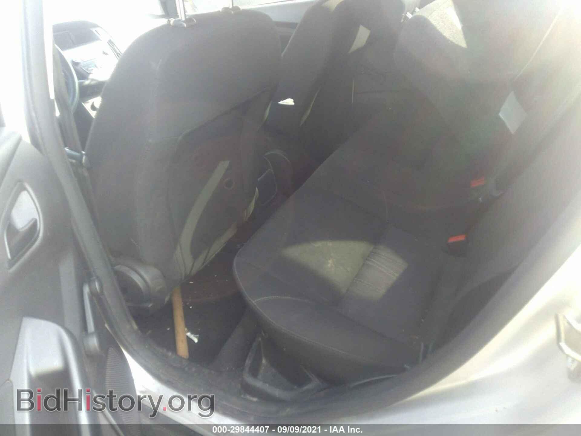 2018 FORD FOCUS - VIN: 1FADP3E22JL216897 - Фото 8