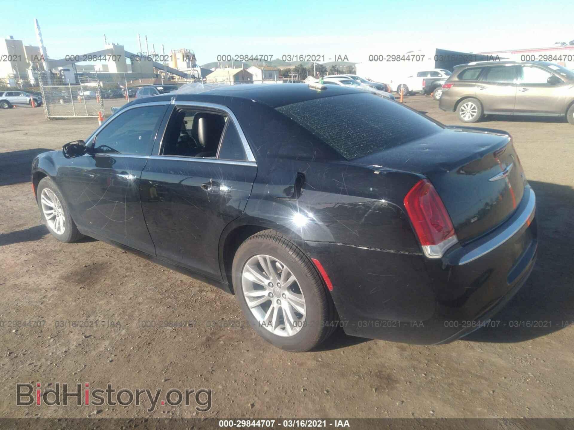 2016 CHRYSLER 300 - VIN: 2C3CCAEG8GH147659 - Фото 3