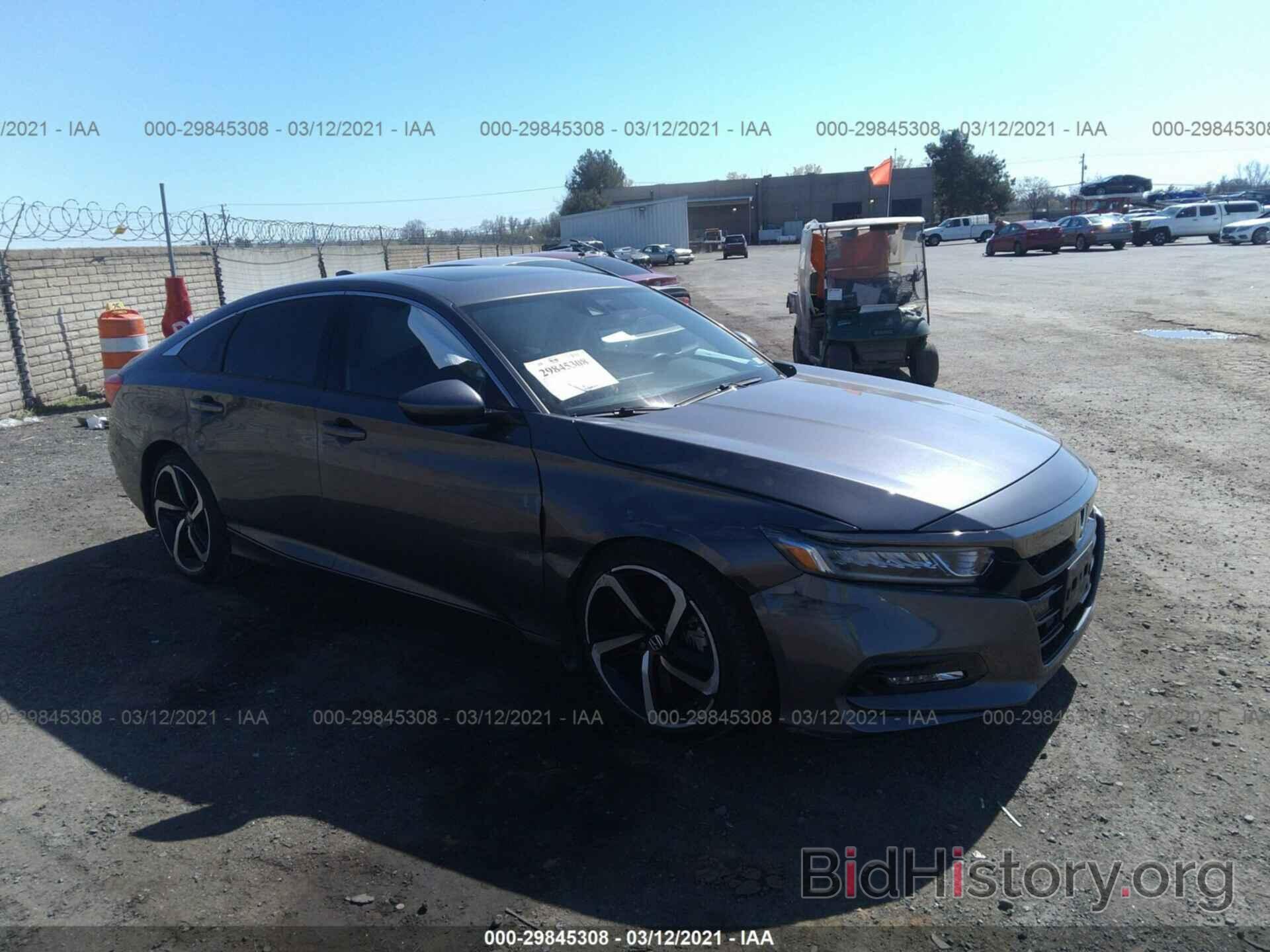 Фотография 1HGCV2F35JA044486 - HONDA ACCORD SEDAN 2018