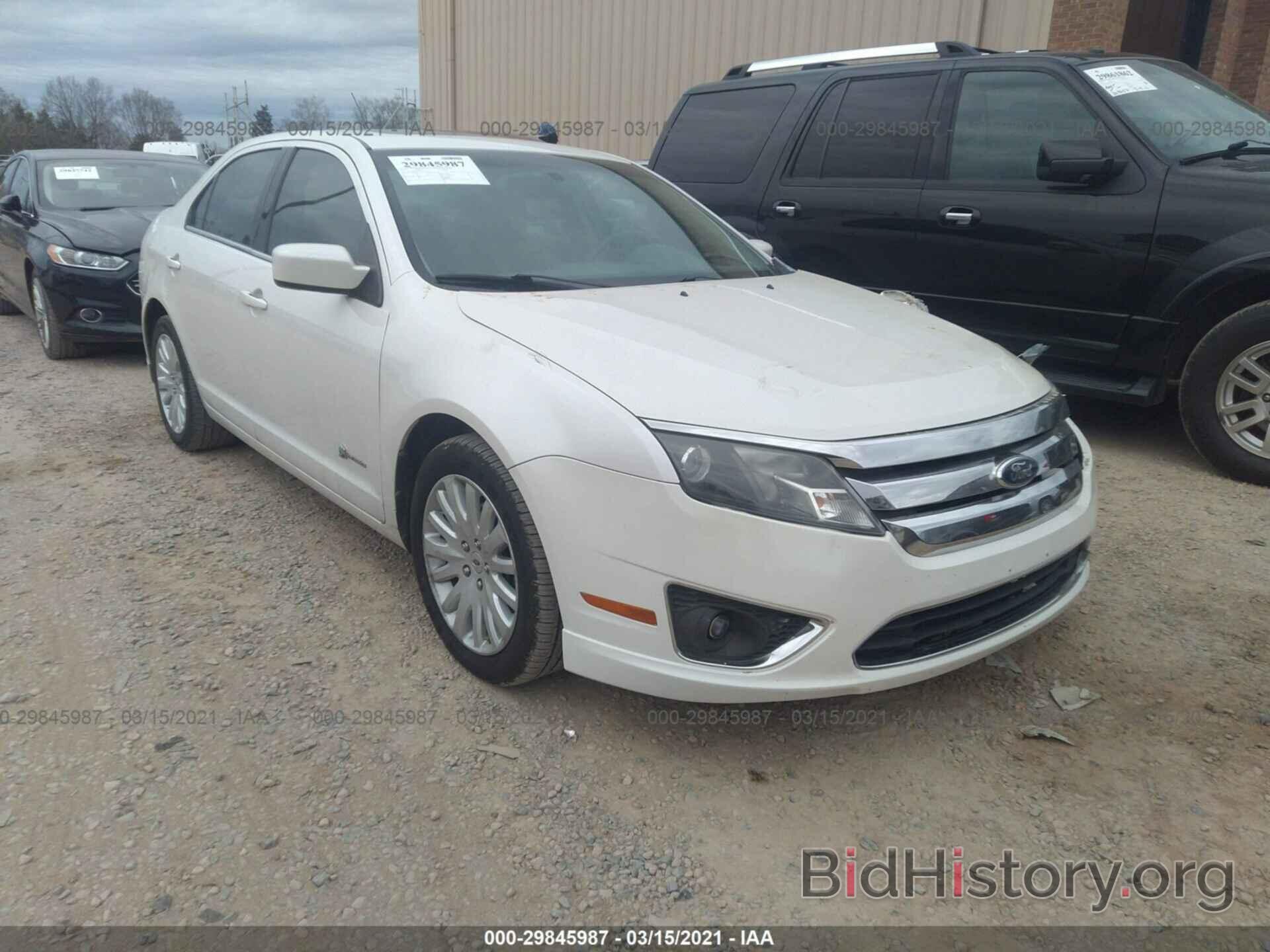 Photo 3FADP0L30AR117796 - FORD FUSION 2010