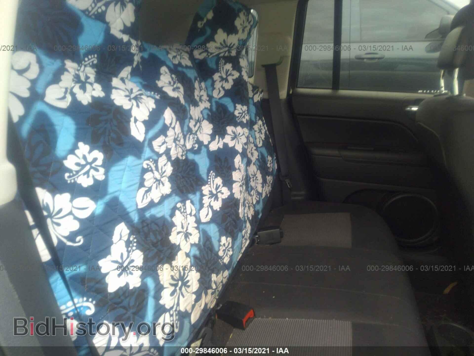2014 JEEP COMPASS - VIN: 1C4NJDBB4ED562007 - Photo 8