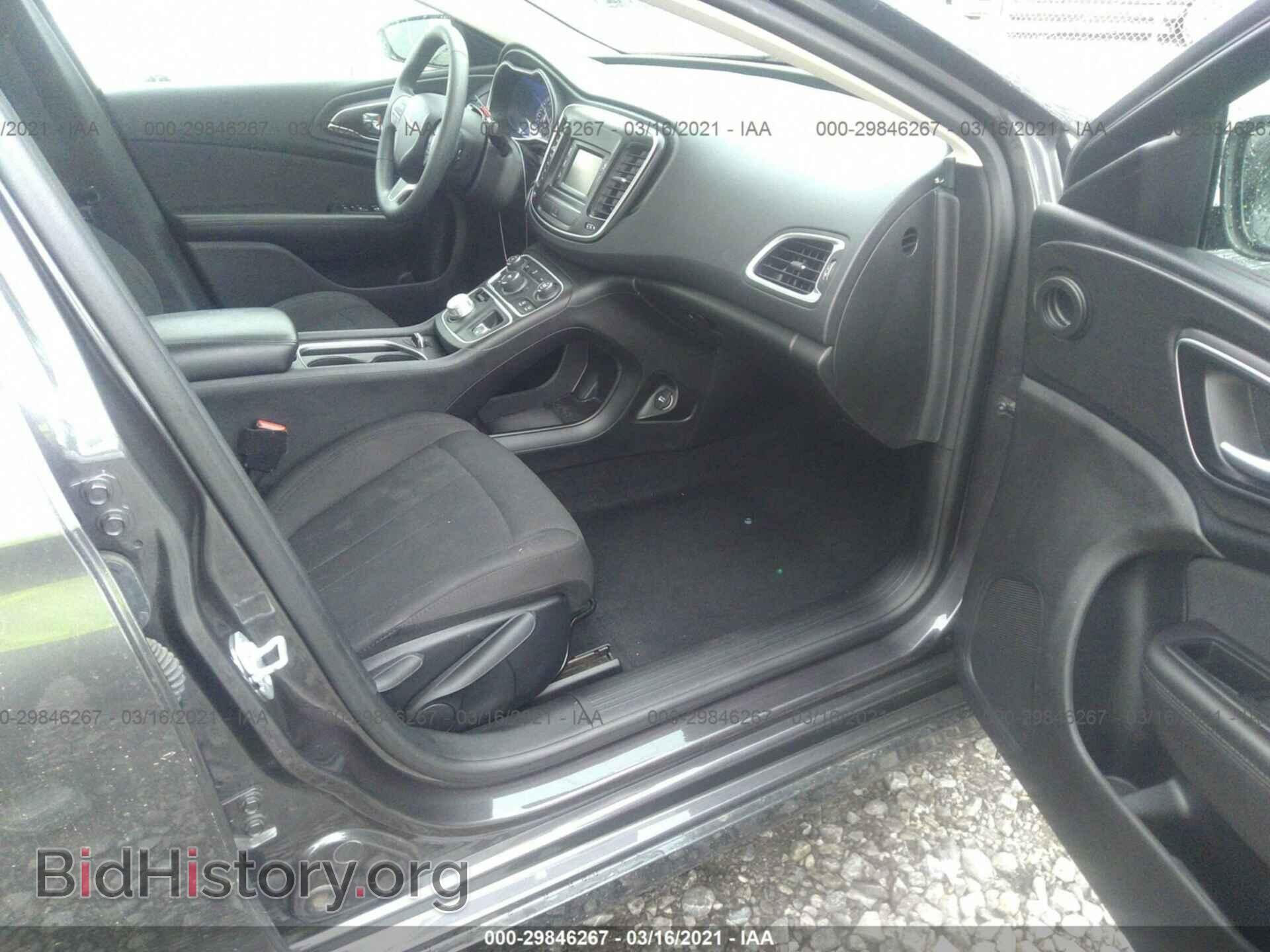 2016 CHRYSLER 200 - VIN: 1C3CCCAB1GN166941 - Фото 5
