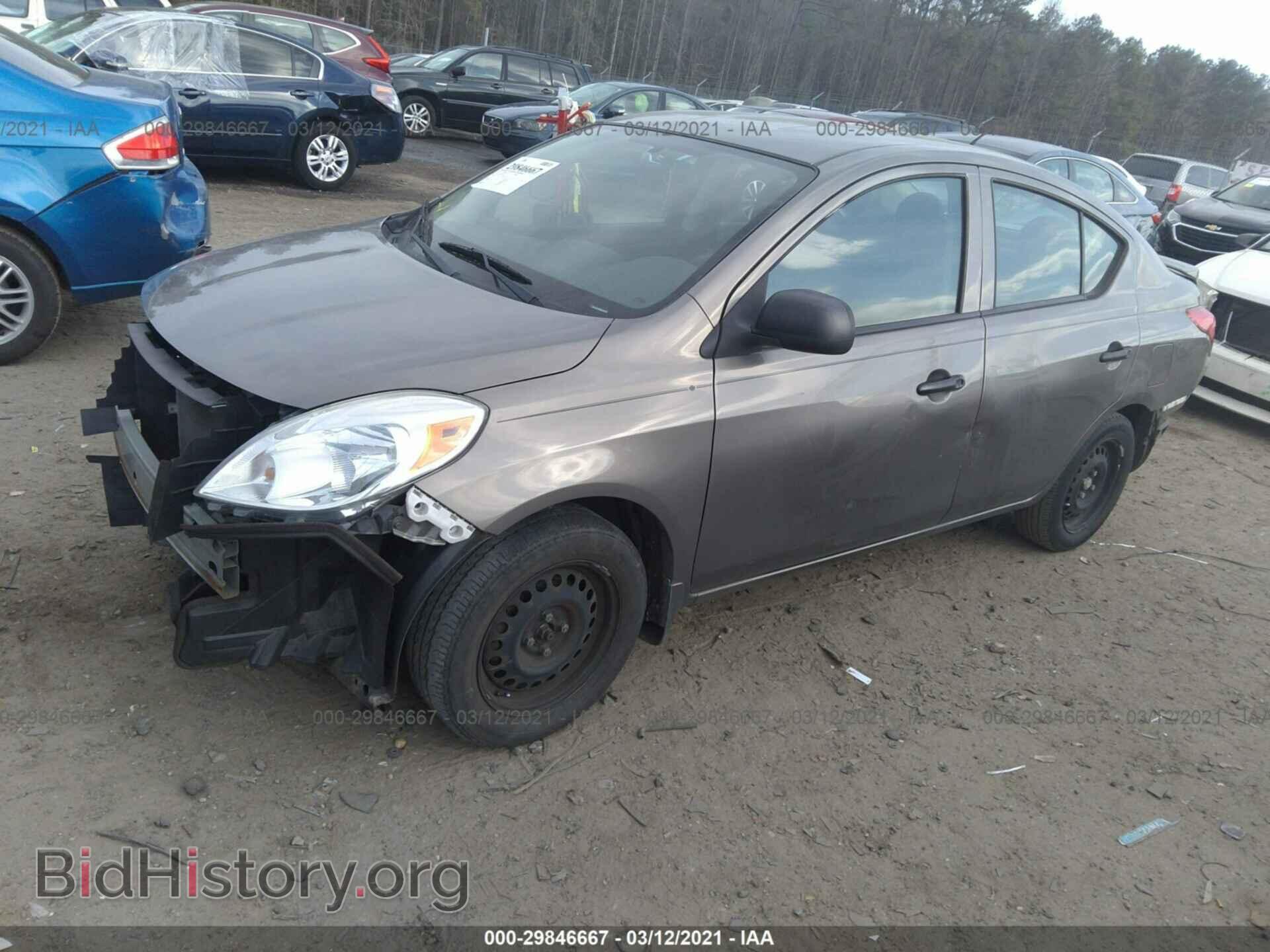 2014 NISSAN VERSA - VIN: 3N1CN7AP2EL861373 - Фото 2