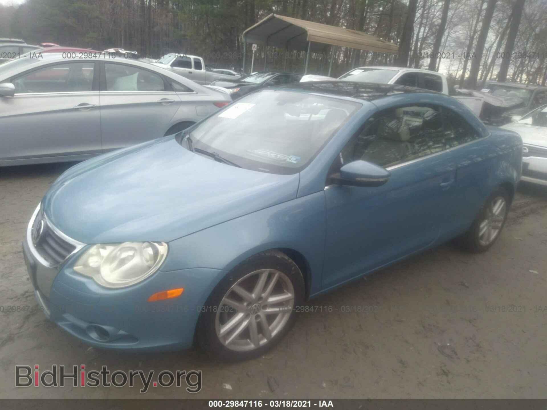 2009 VOLKSWAGEN EOS - VIN: WVWFA71F49V004488 - Фото 2