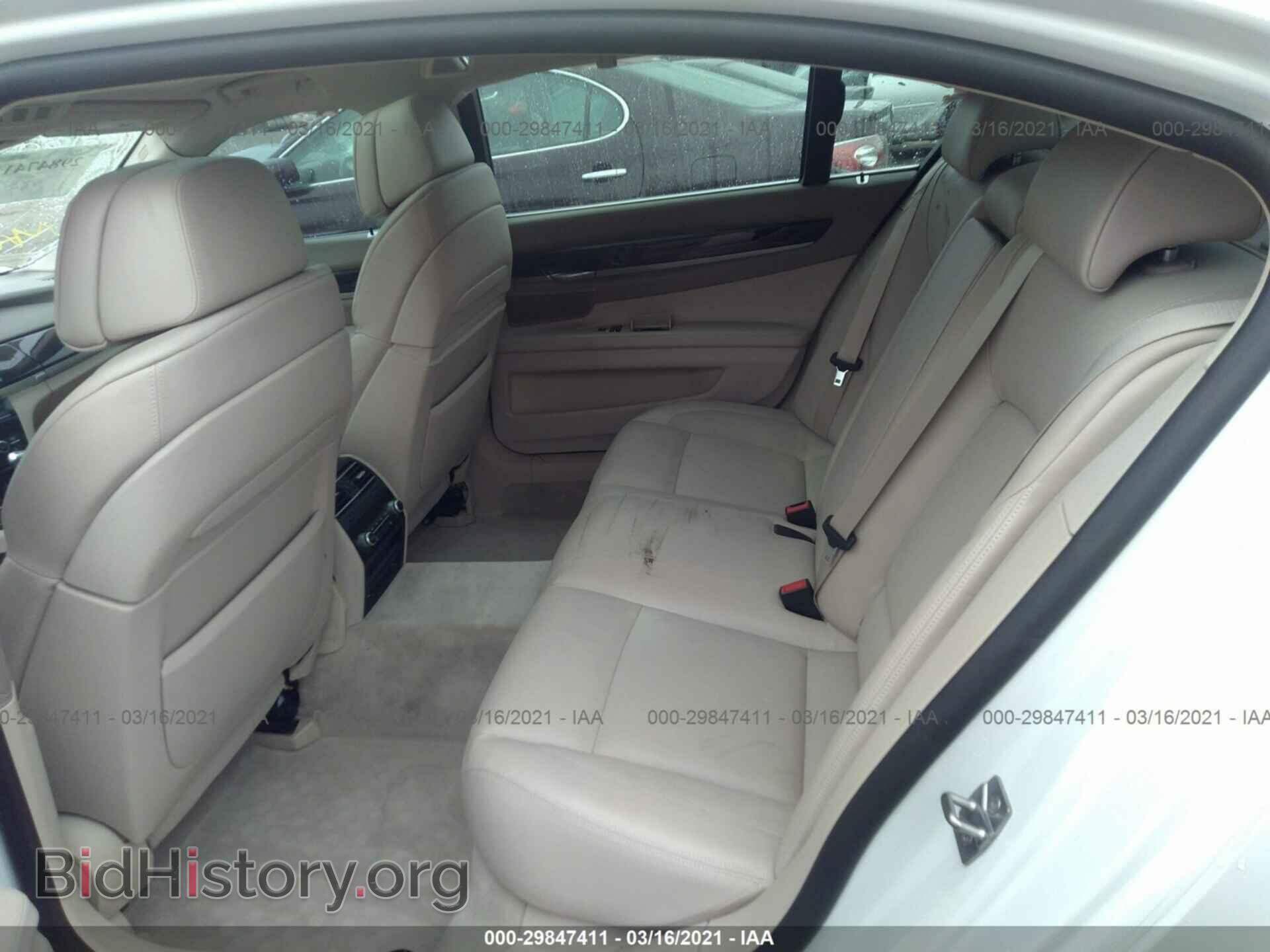 2012 BMW 7 SERIES - VIN: WBAKB8C59CDW84775 - Фото 8