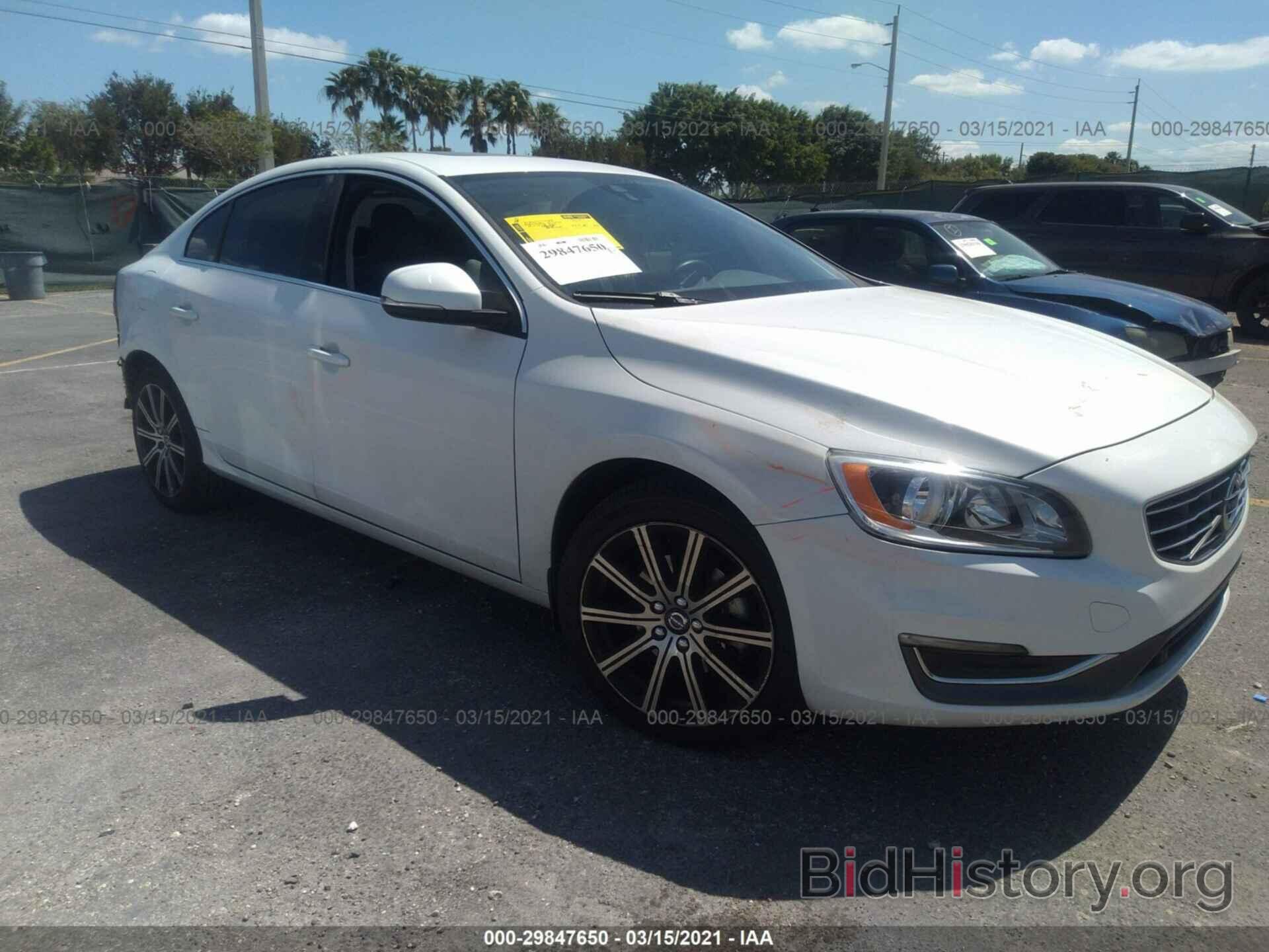 Photo LYV402HK9HB129873 - VOLVO S60 2017