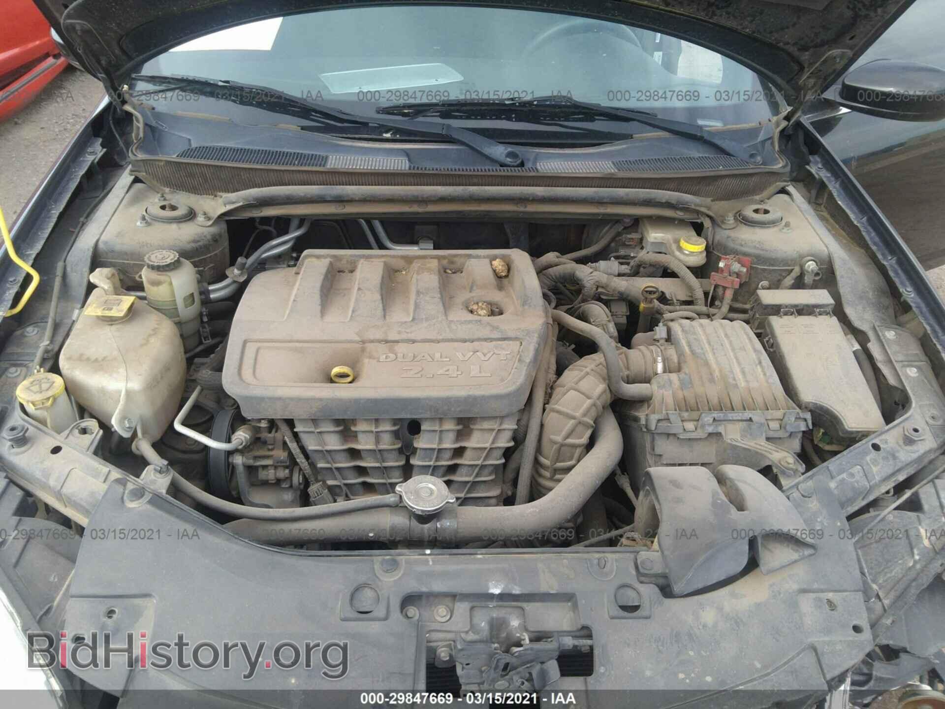 2014 CHRYSLER 200 - VIN: 1C3CCBAB2EN210663 - Photo 10