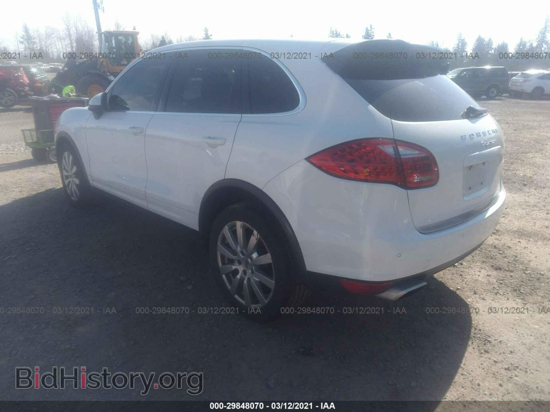 2013 PORSCHE CAYENNE - VIN: WP1AA2A25DLA19708 - Фото 3