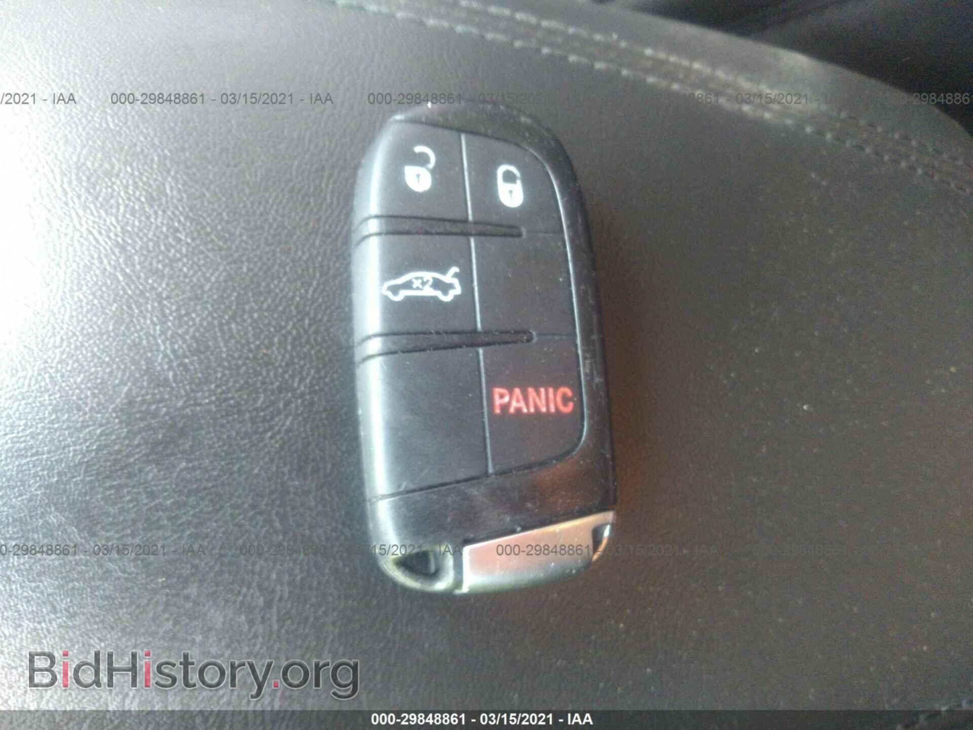 2015 CHRYSLER 200 - VIN: 1C3CCCAB9FN650807 - Фото 11