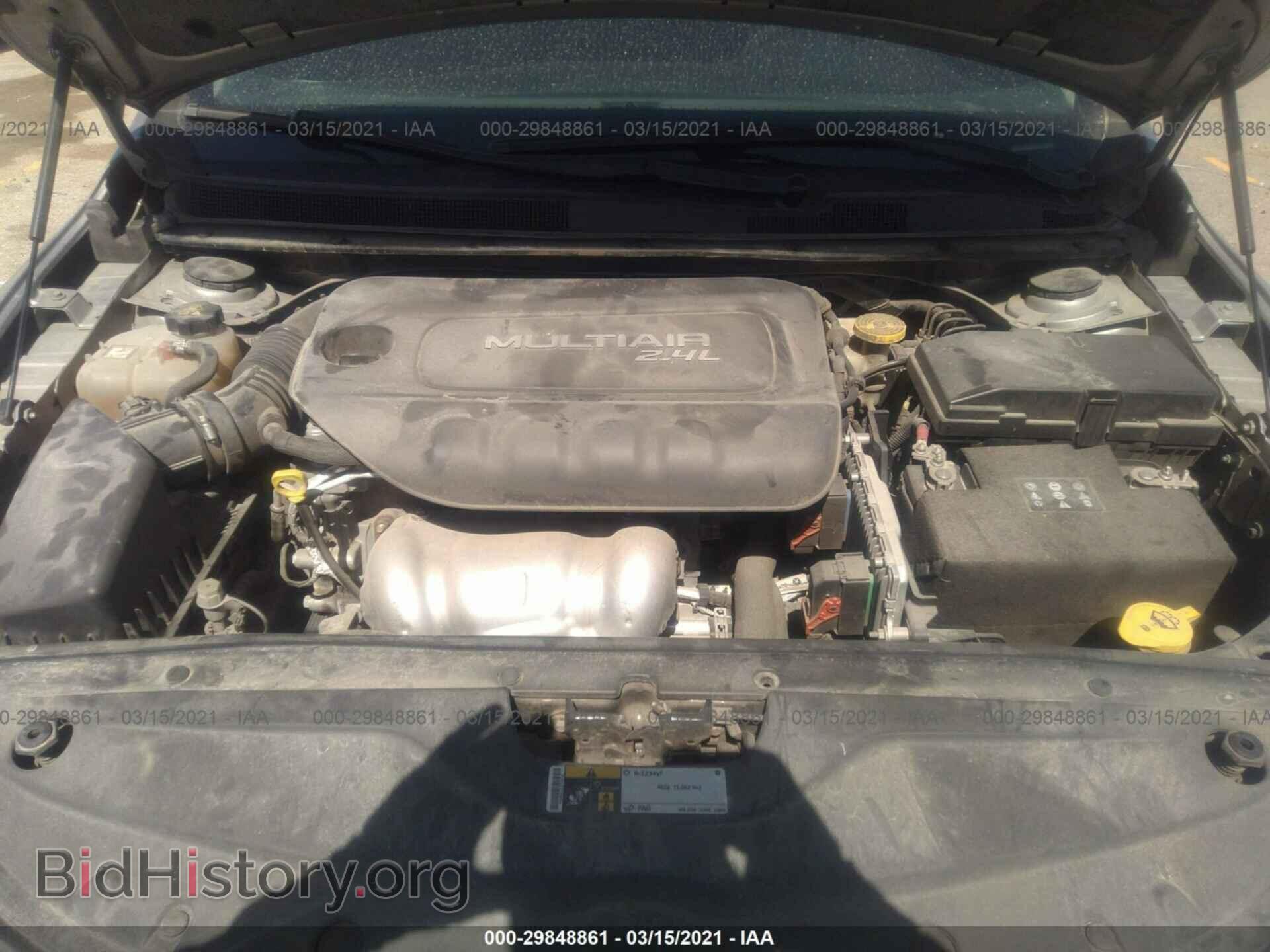 2015 CHRYSLER 200 - VIN: 1C3CCCAB9FN650807 - Фото 10