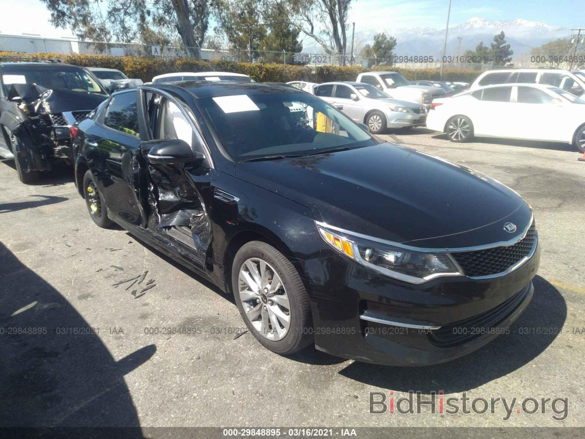 Photo 5XXGT4L39JG252011 - KIA OPTIMA 2018