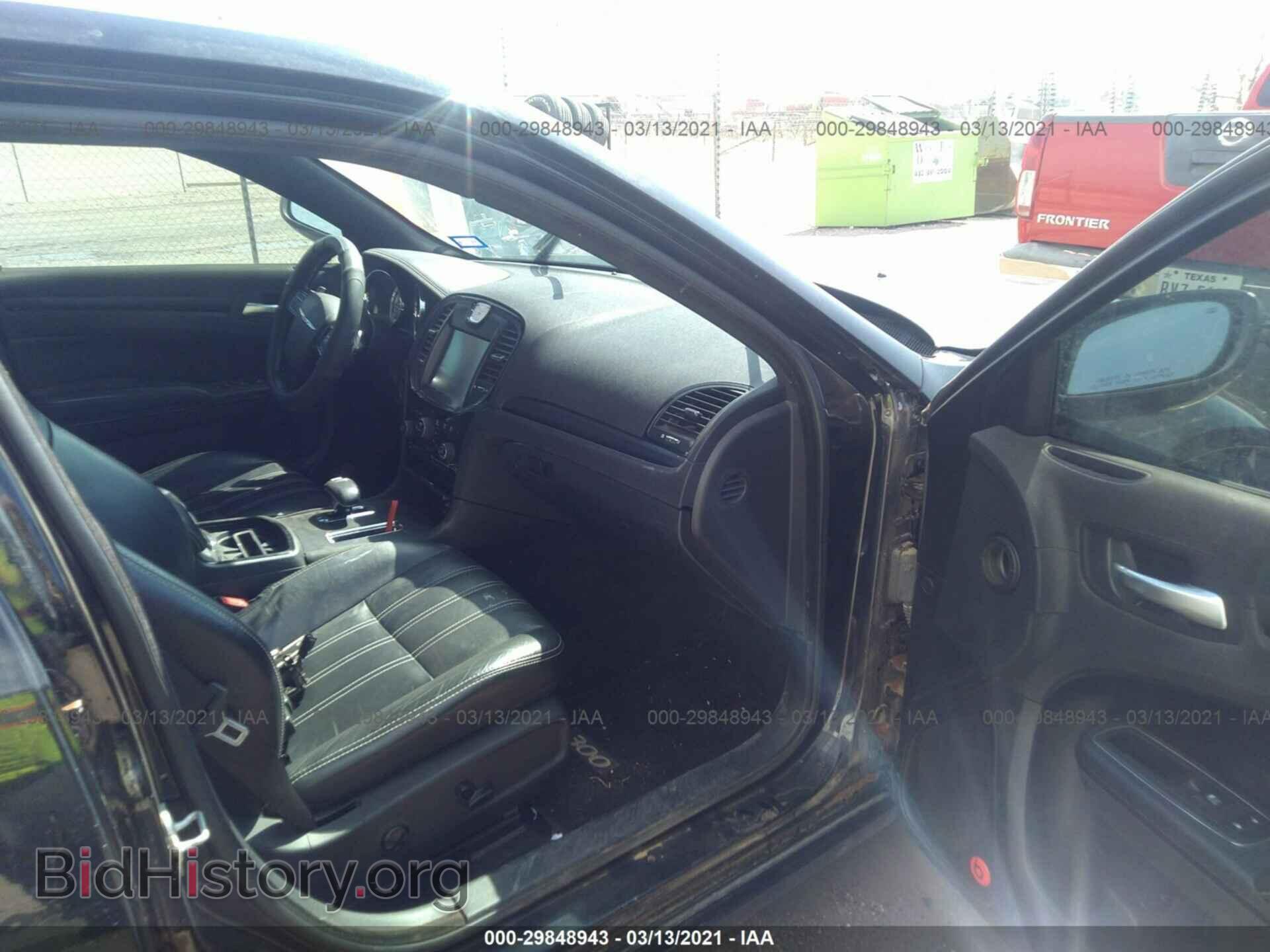 2013 CHRYSLER 300 - VIN: 2C3CCAGG6DH739540 - Фото 5