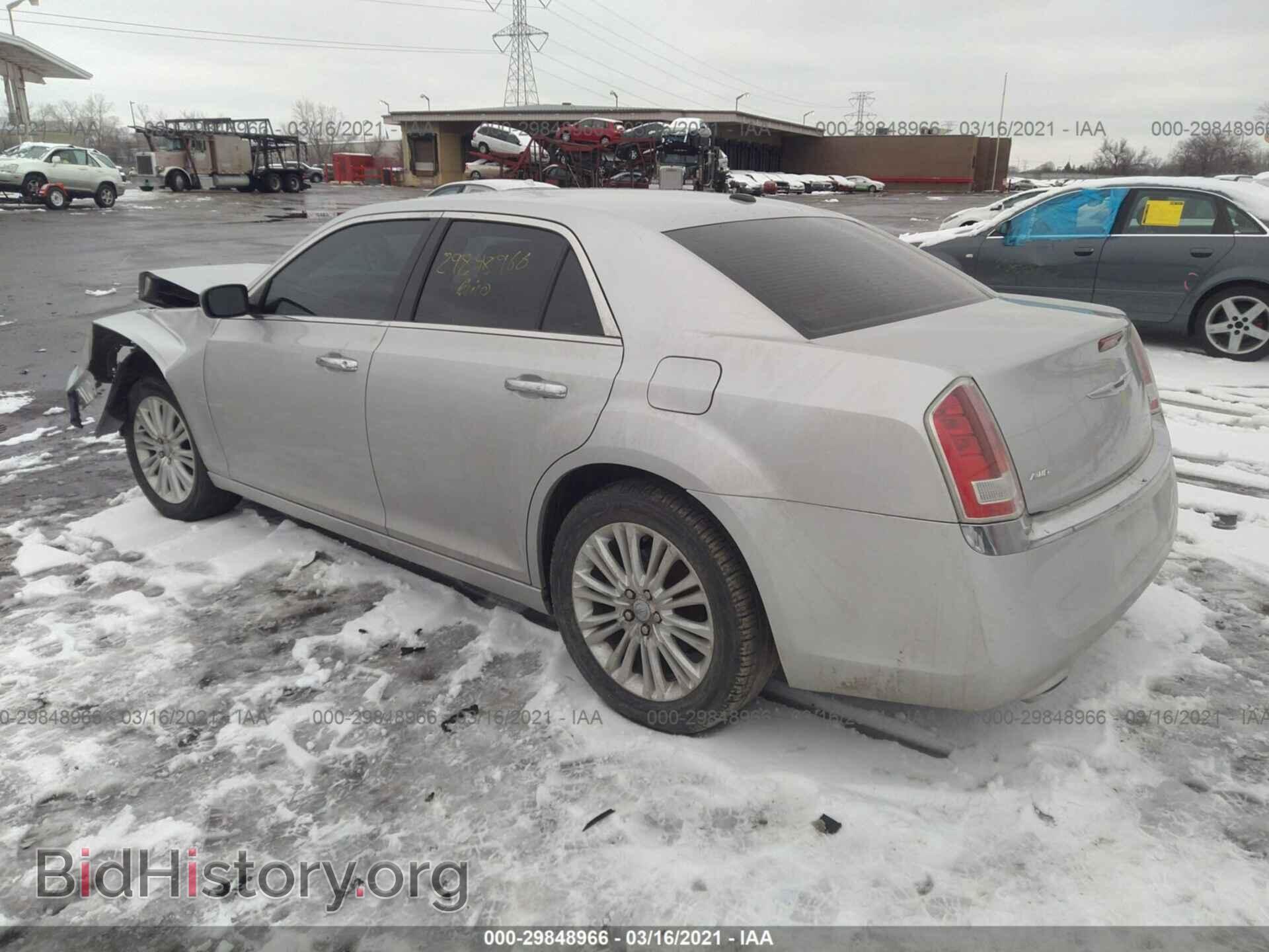 2012 CHRYSLER 300 - VIN: 2C3CCAHG2CH127350 - Фото 3