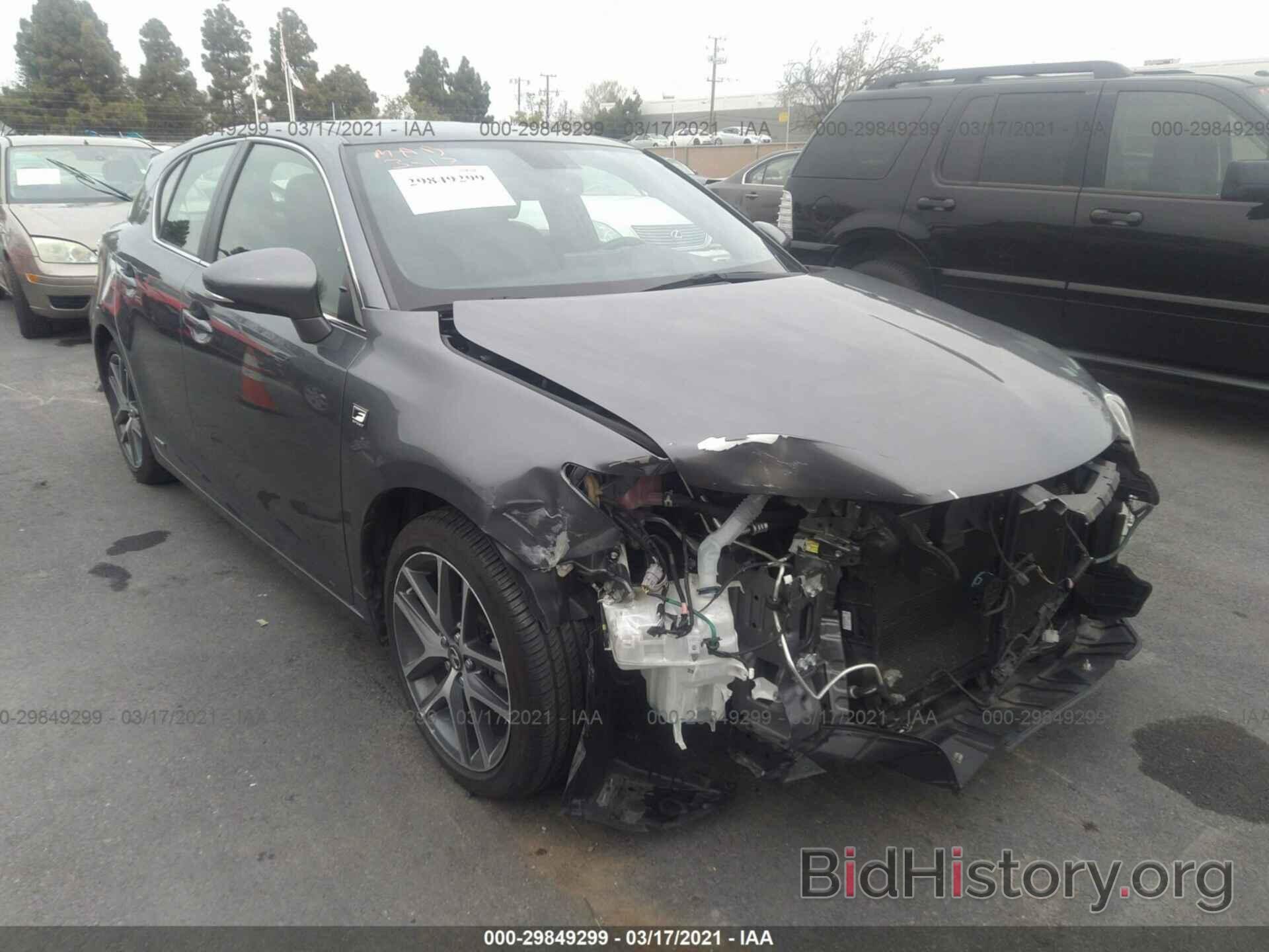 Photo JTHKD5BH3F2249997 - LEXUS CT 200H 2015