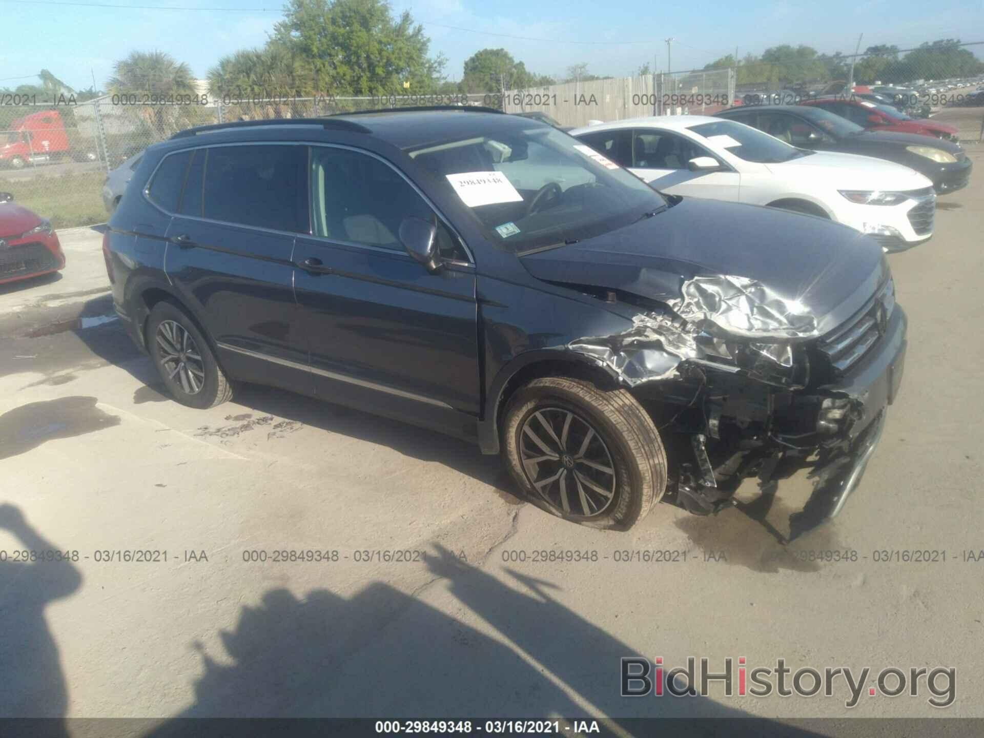 Фотография 3VV3B7AX7LM090178 - VOLKSWAGEN TIGUAN 2020