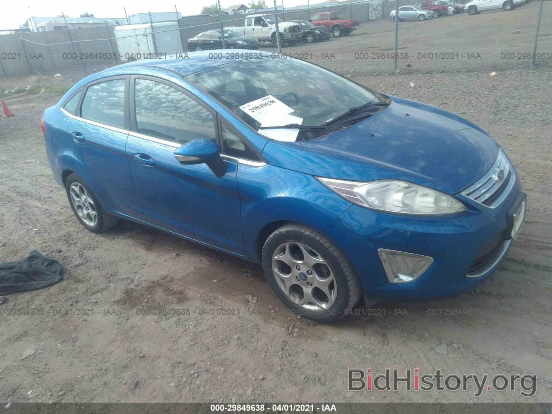 Photo 3FADP4CJ3BM102438 - FORD FIESTA 2011