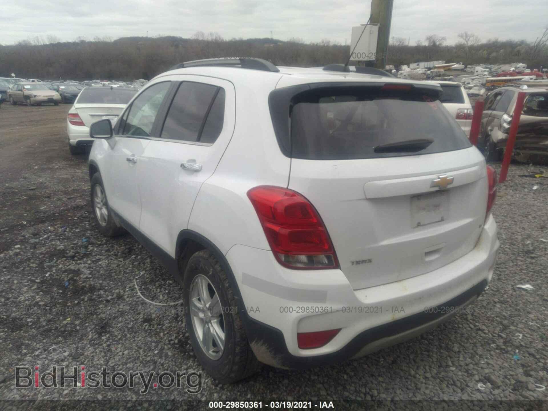 2017 CHEVROLET TRAX - VIN: 3GNCJLSB3HL270775 - Photo 3