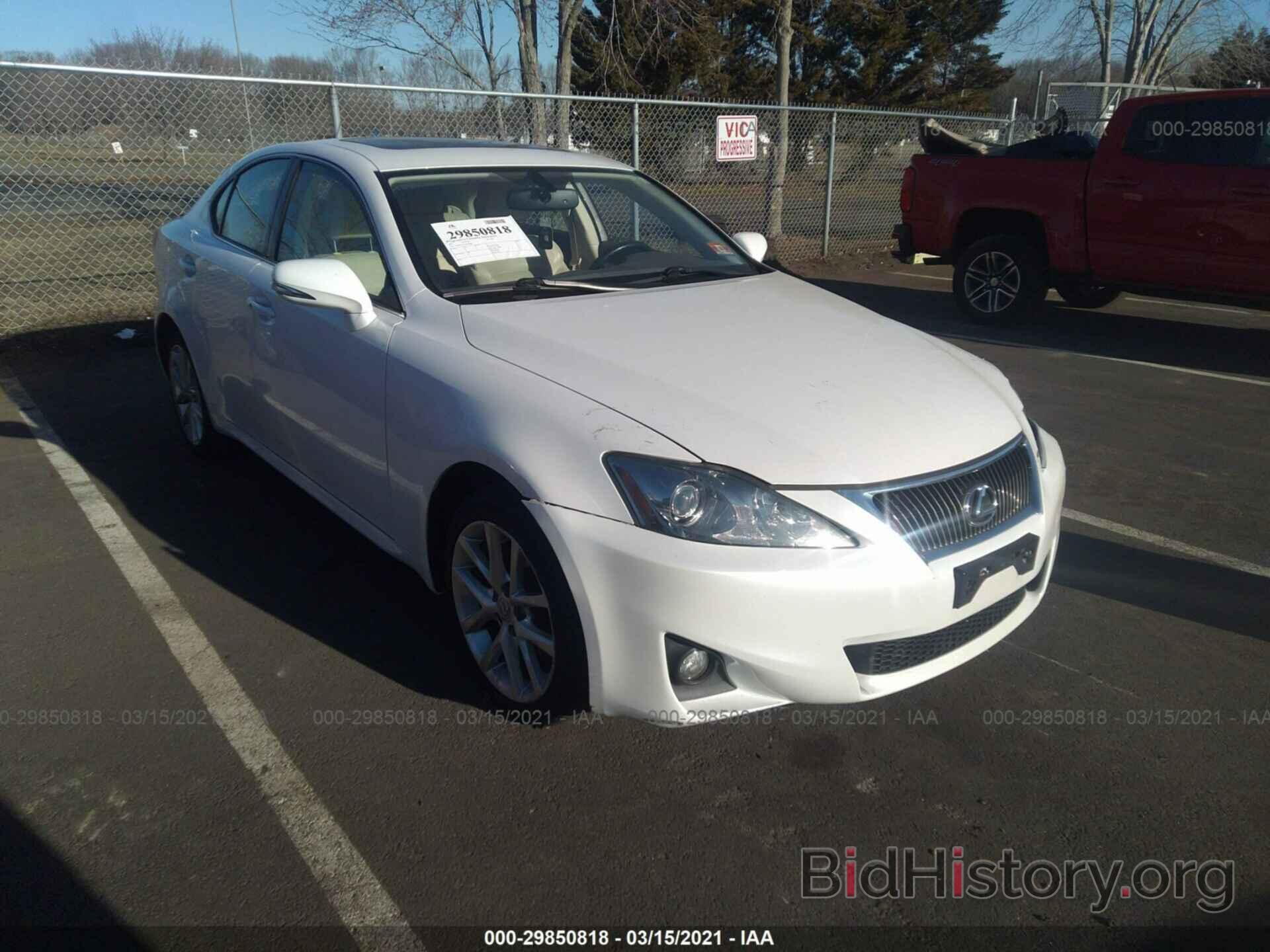 Photo JTHCF5C25B5052508 - LEXUS IS 250 2011