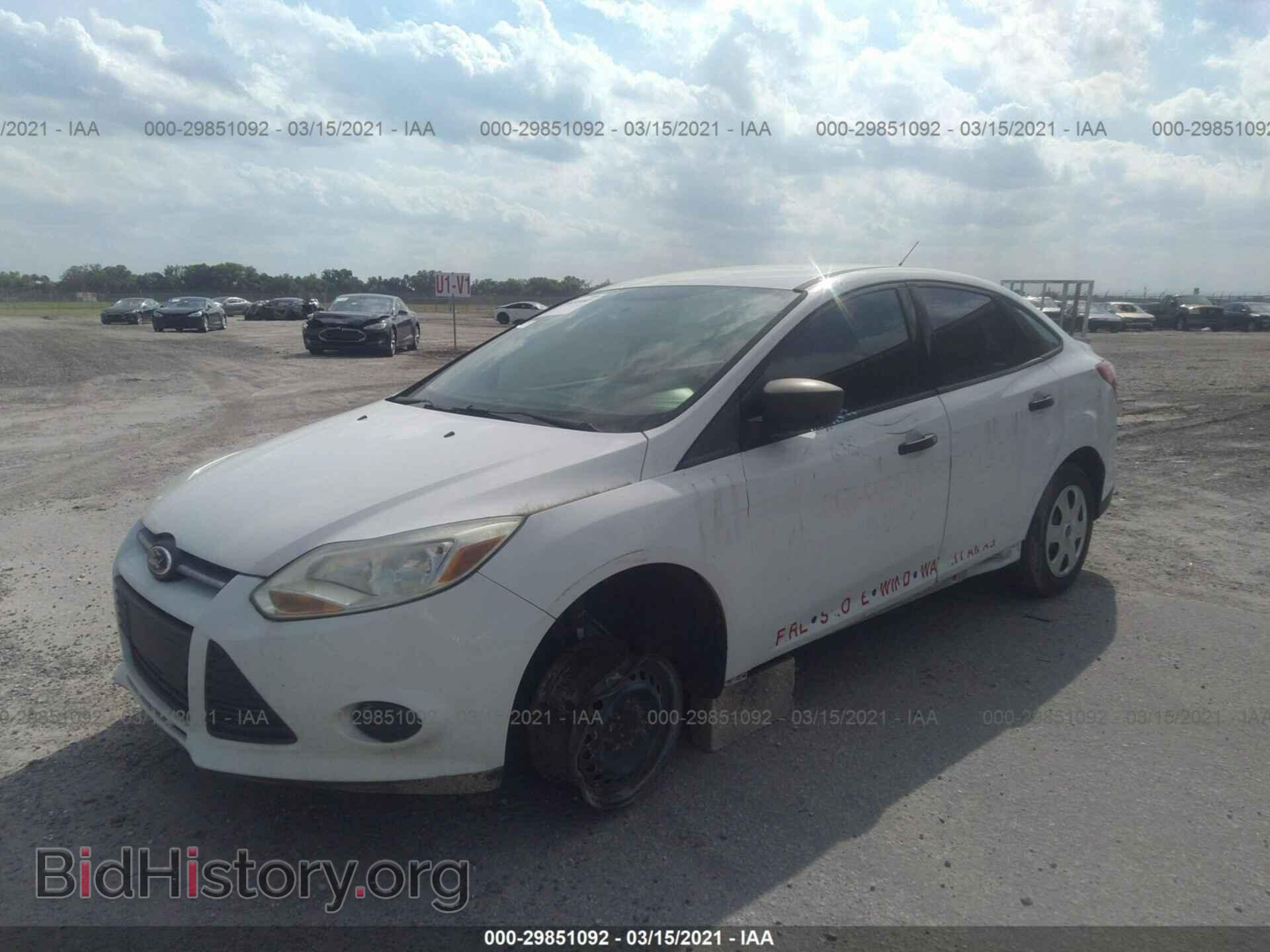 2012 FORD FOCUS - VIN: 1FAHP3E21CL462392 - Фото 2
