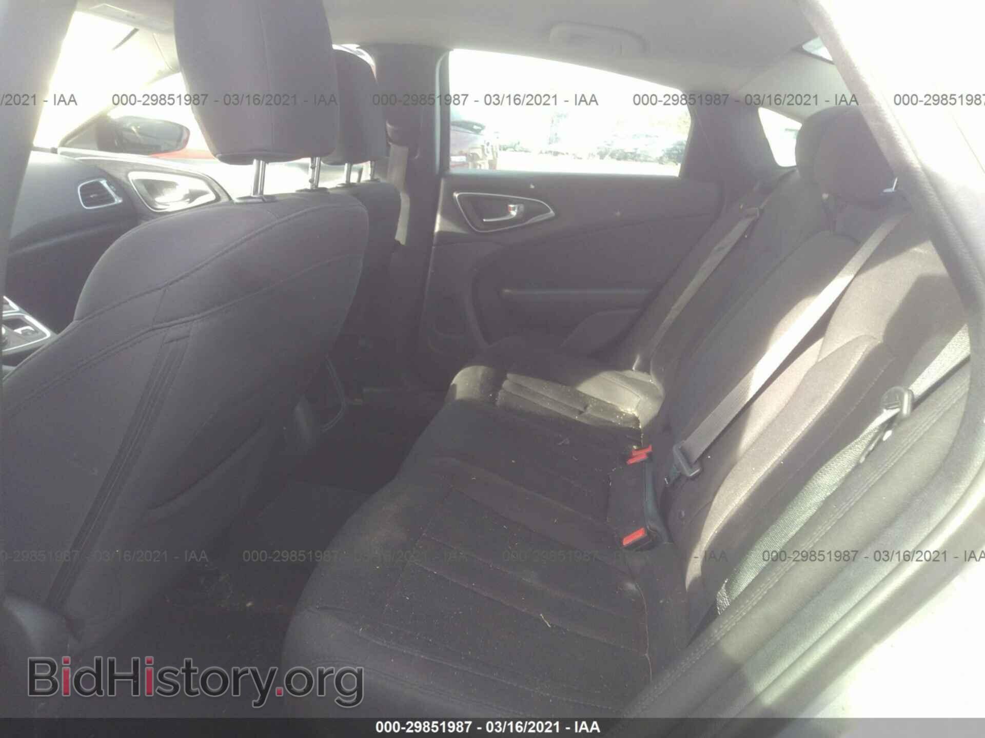 2016 CHRYSLER 200 - VIN: 1C3CCCFB8GN196270 - Фото 8