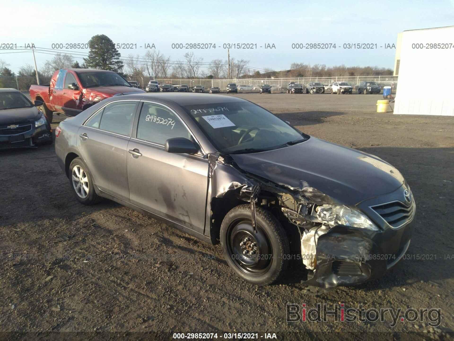 Photo 4T4BF3EK5BR212215 - TOYOTA CAMRY 2011