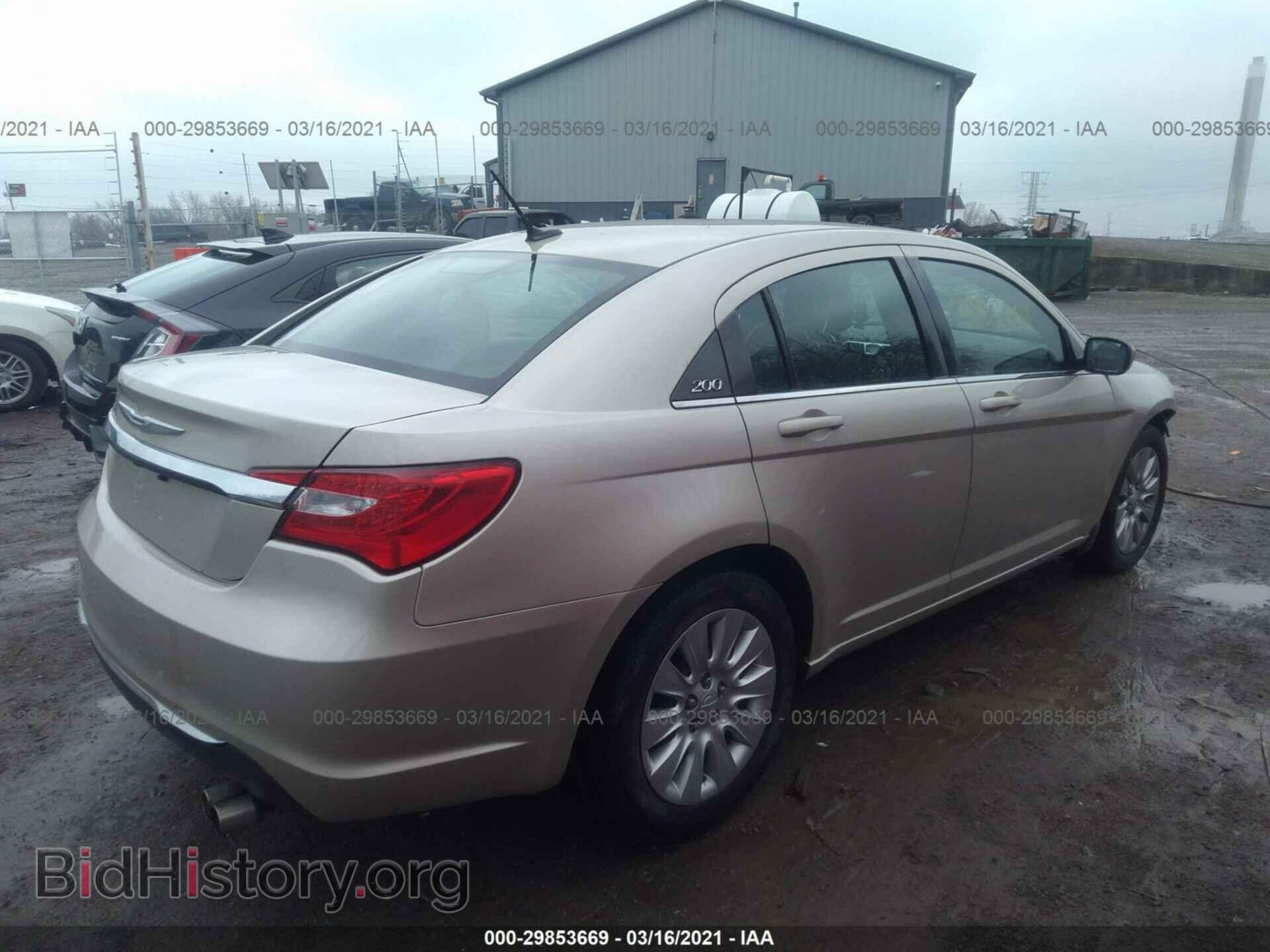 2013 CHRYSLER 200 - VIN: 1C3CCBAB2DN606297 - Photo 4
